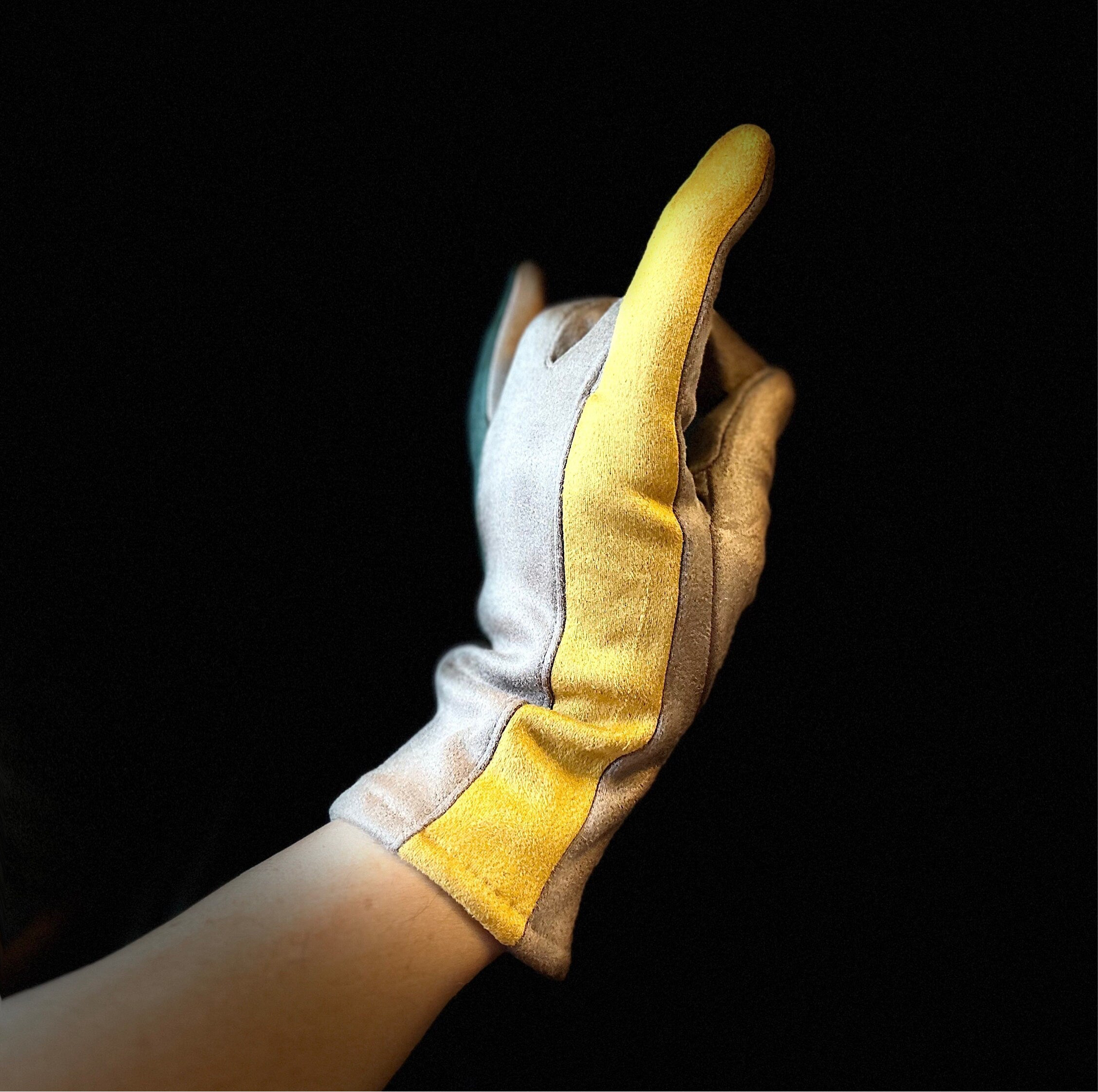The Tri-Color Glove in Grey,Yellow and Green