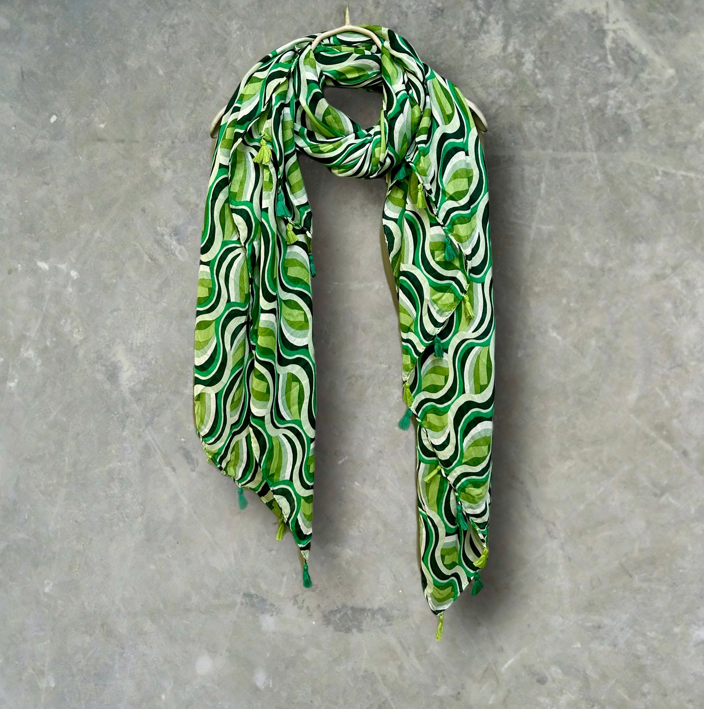 Versatile Green Scarf Featuring Wavy Stripes,Ideal Gift for Her,Perfect for Any Season,Mother's Day,Birthday or Christmas.