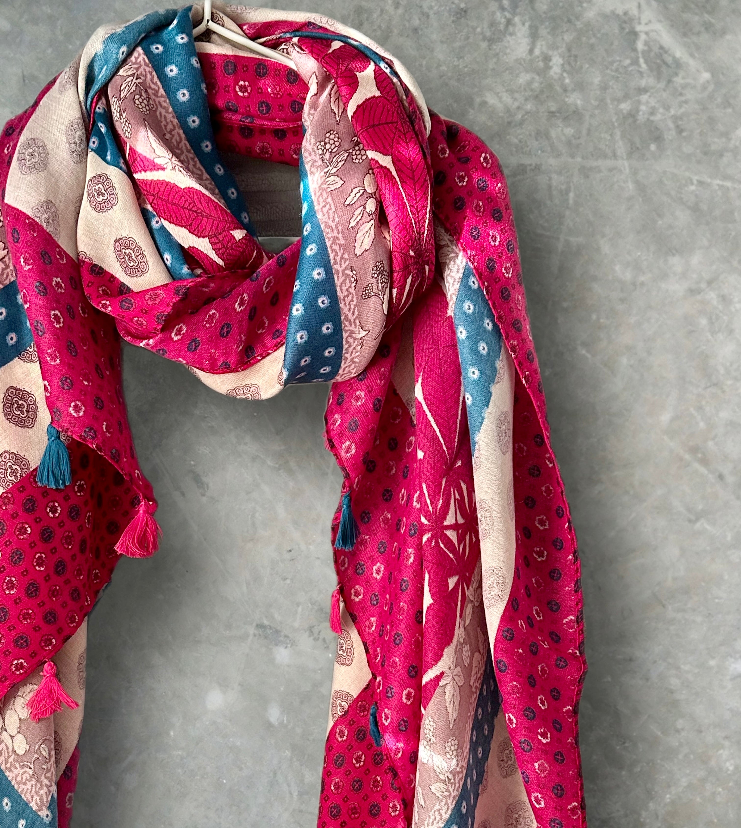 Bohemian Flowers Pattern with Tassels Fuchsia Pink Cotton Scarf