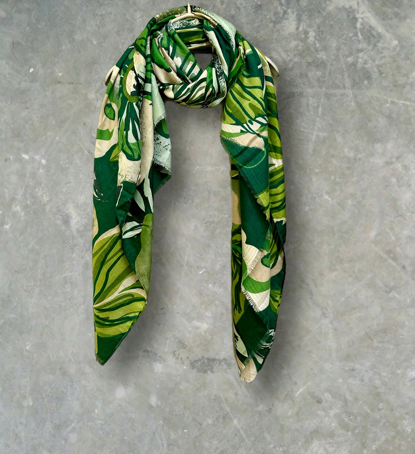 Vintage Inspired Green Floral Scarf for Women,Perfect All-Year Accessory,Ideal Grey Gifts for Mother's Day,Birthday, and Christmas.