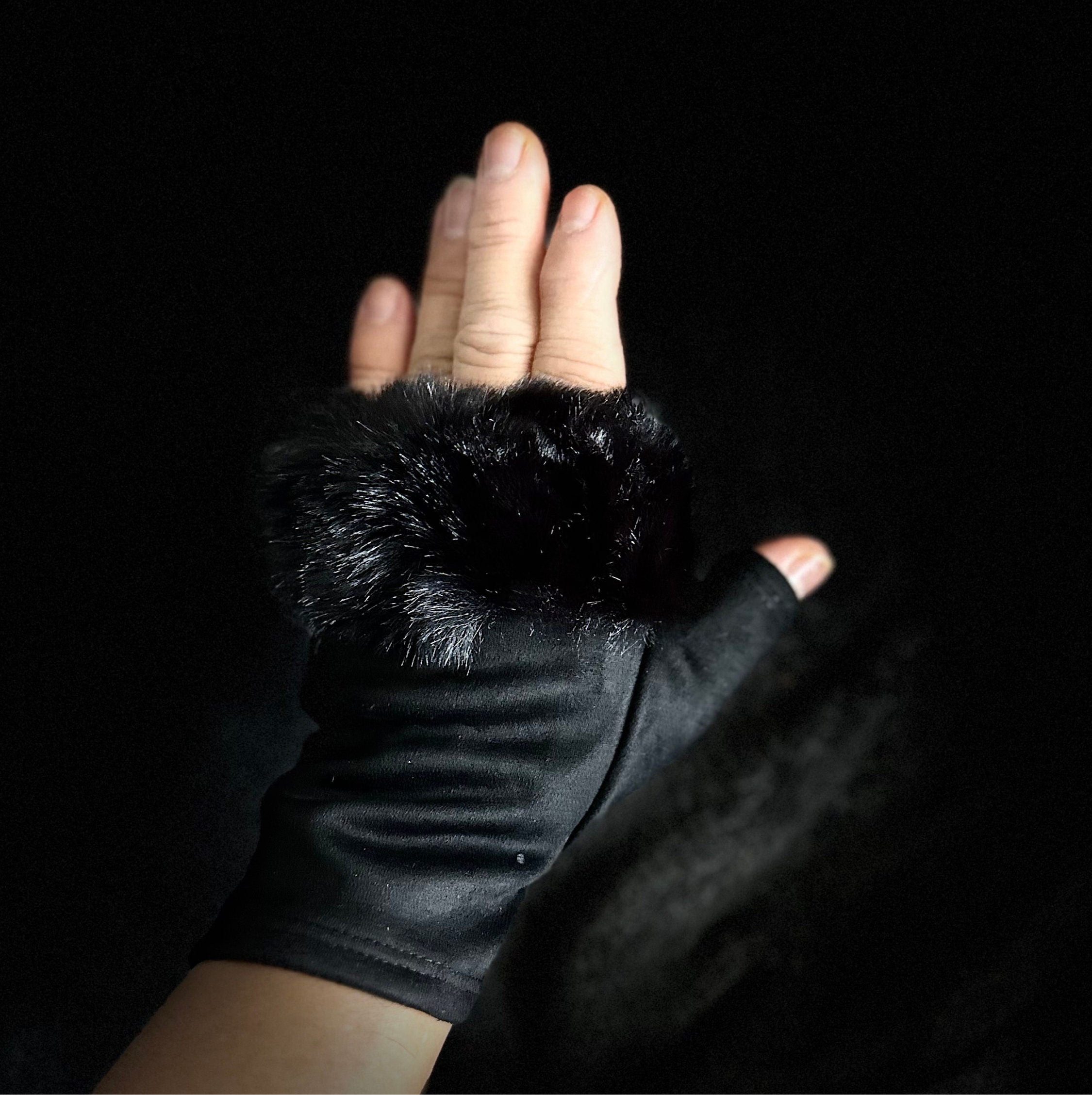 Black Suede Fingerless Gloves with Faux Fur details