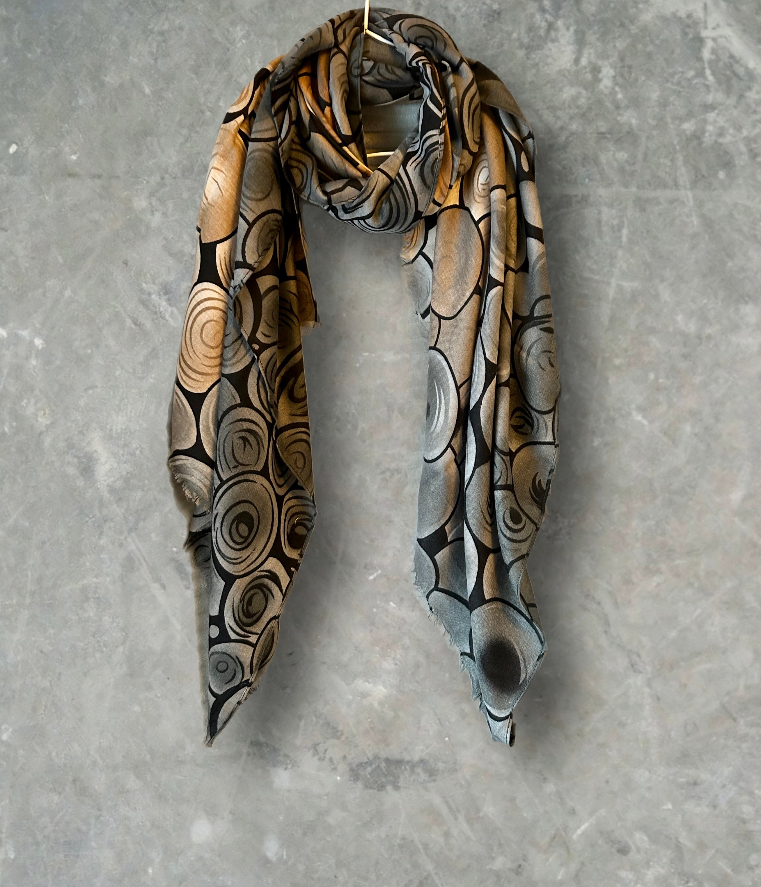 Greyish Brown Seamless Bubbles Pattern Cotton Scarf