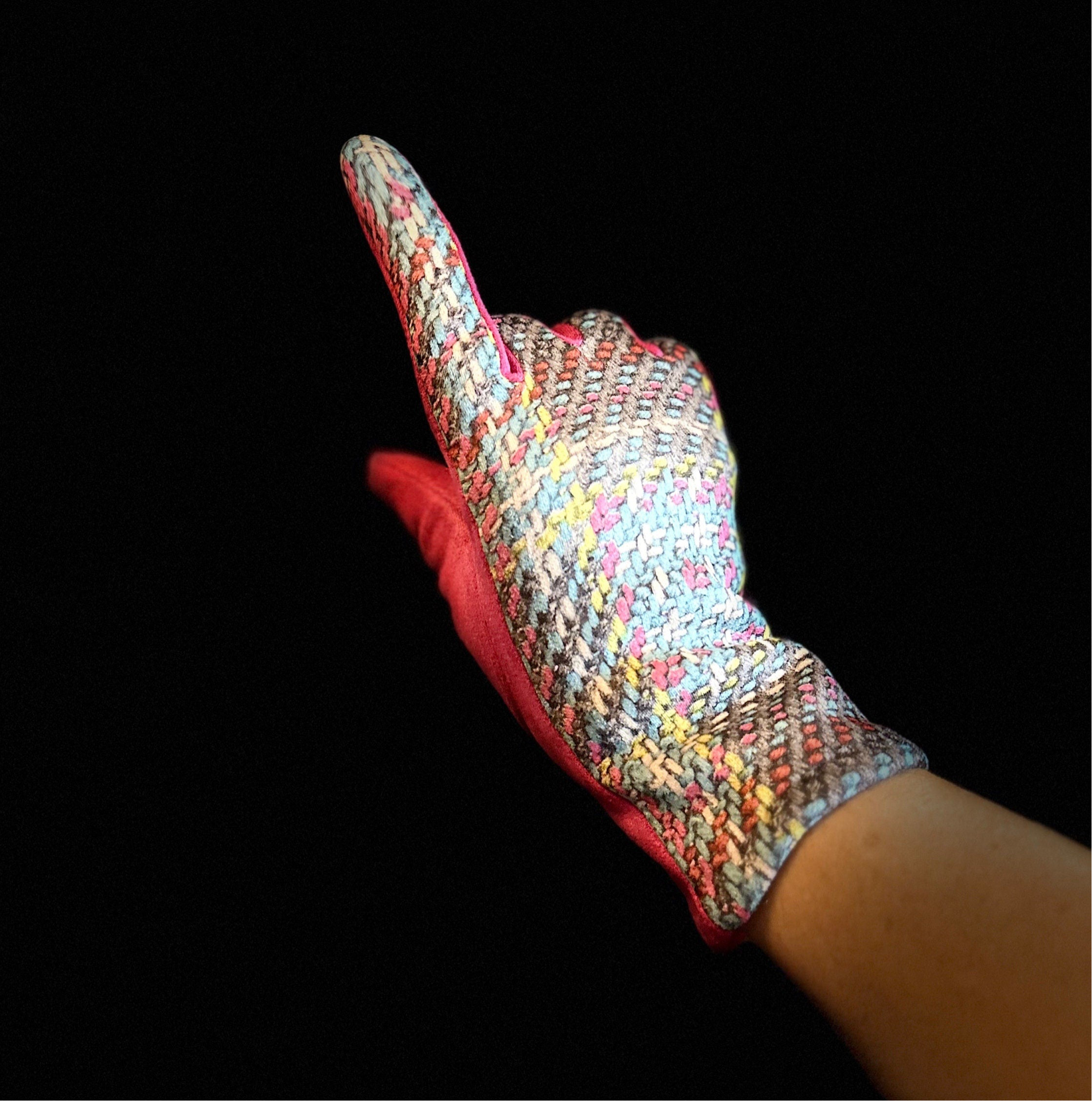 Bright Pink Glove with Tweed,Tartan Pattern for Women
