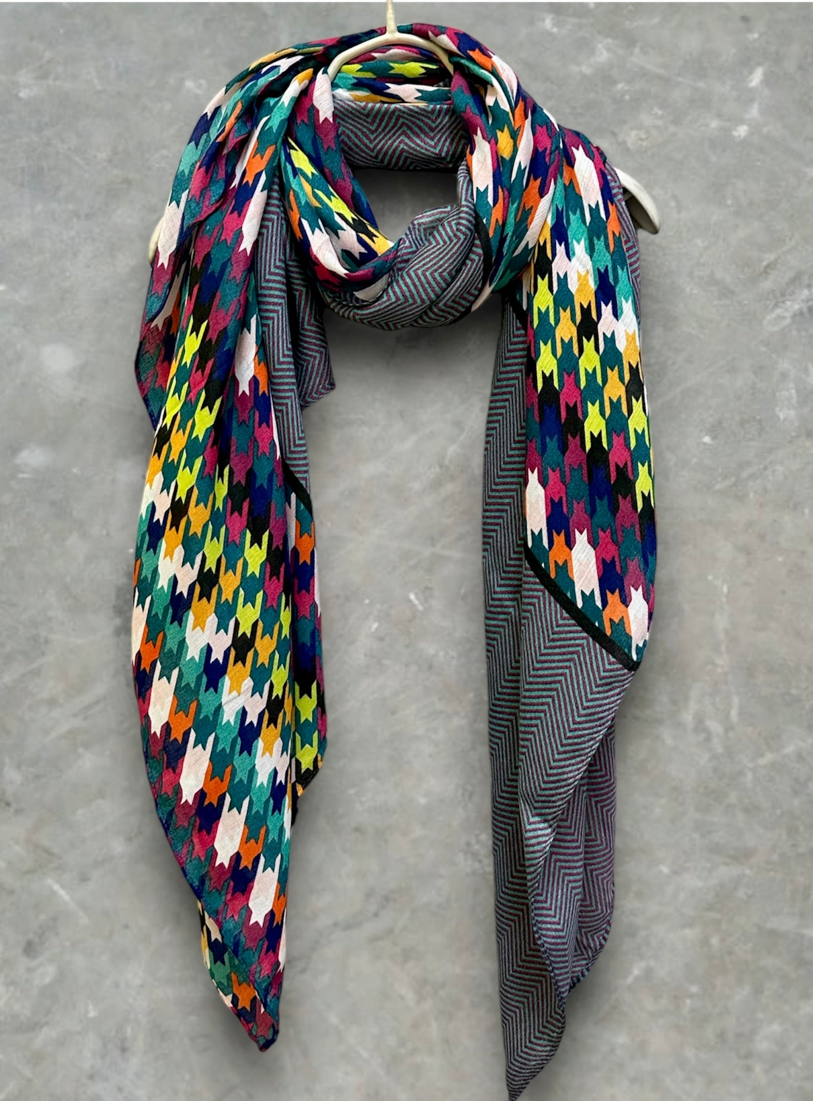 Blue Cotton Blend Scarf with Eco-Friendly Multicolour Houndstooth Pattern