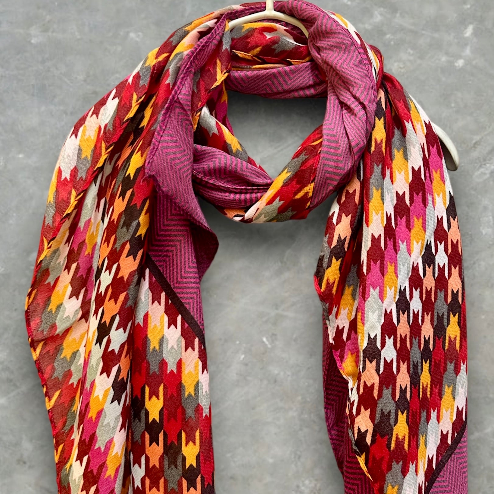 ECO Friendly Houndstooth Pattern Cotton Blend In Dark Pink Scarf