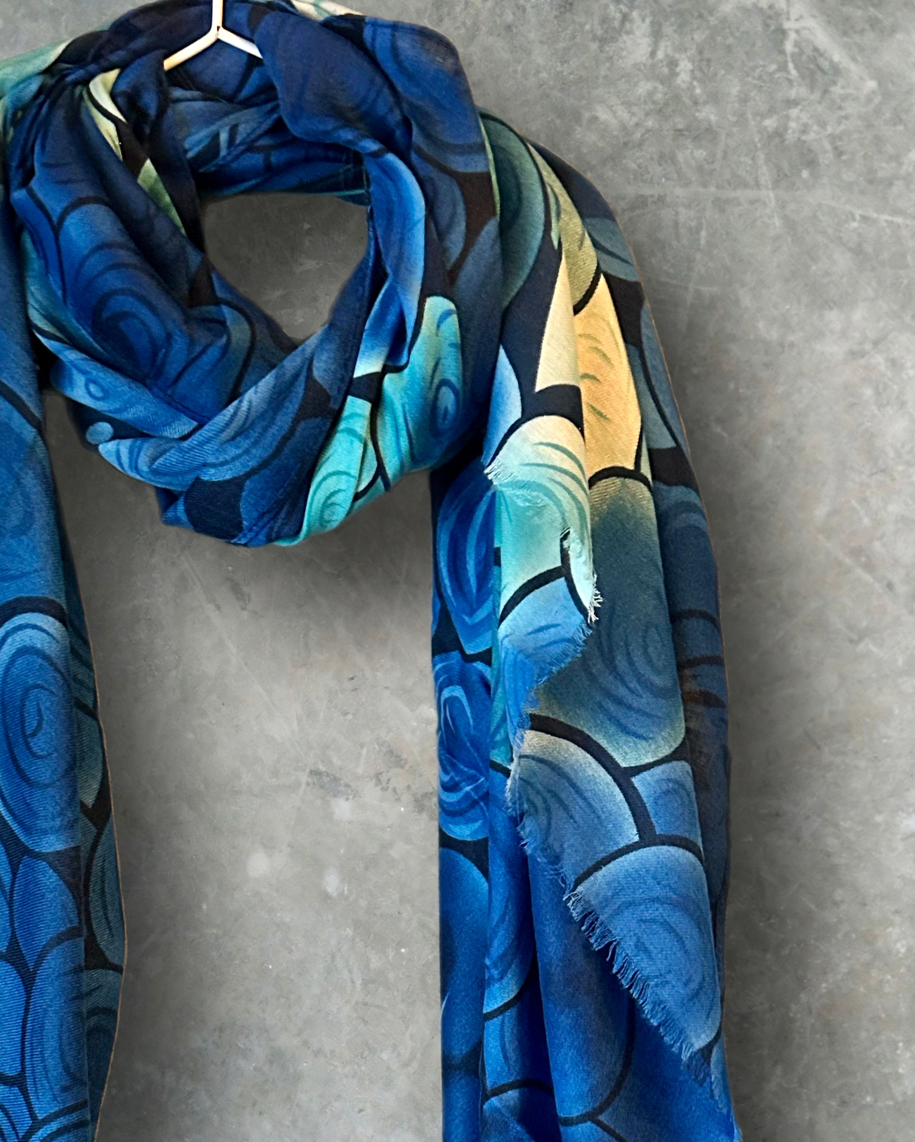 Seamless Bubbles Pattern Cotton Scarf in Blue.