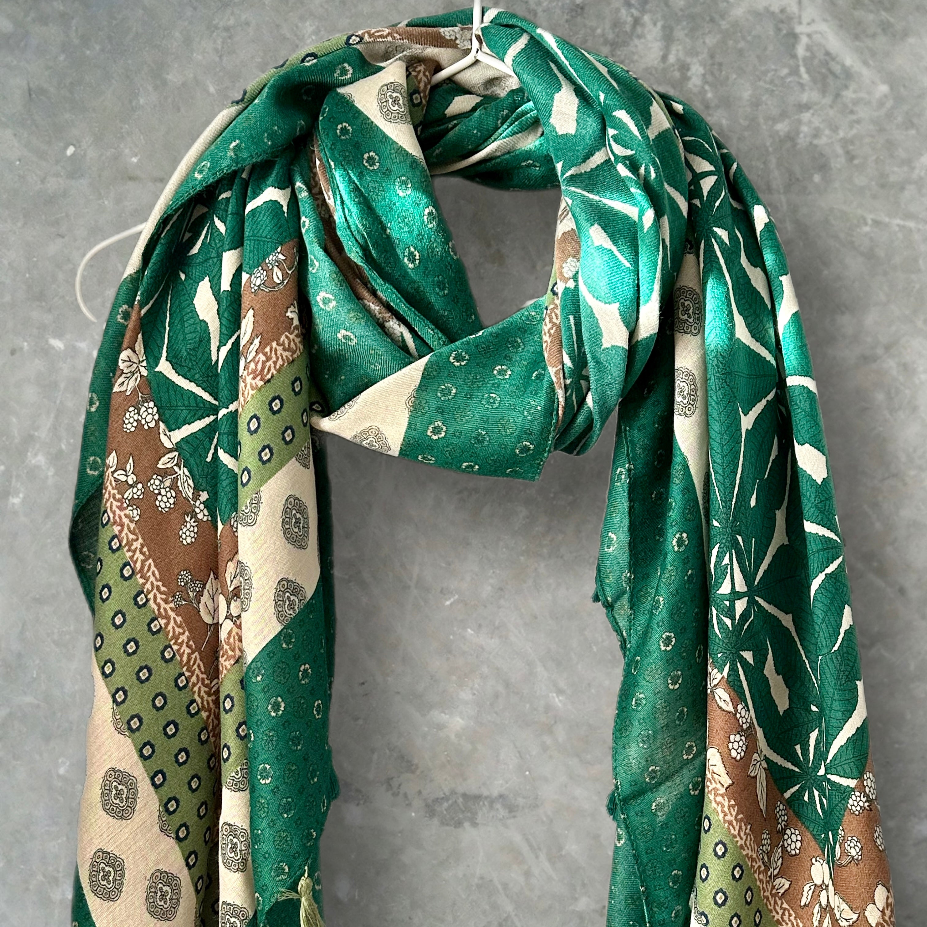 Green Cotton Scarf with Bohemian Flowers Pattern and Tassels.