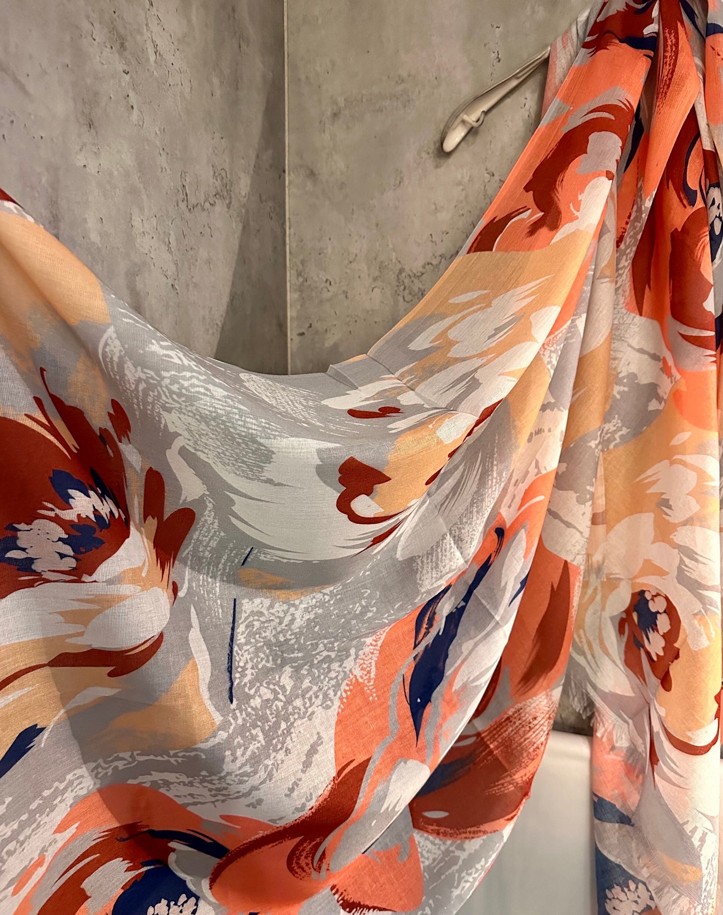 Beige Cotton Blend Scarf with Huge Flowers Pattern – An Elegant Gift for Mom and Her, Ideal for Birthday and Christmas Celebrations