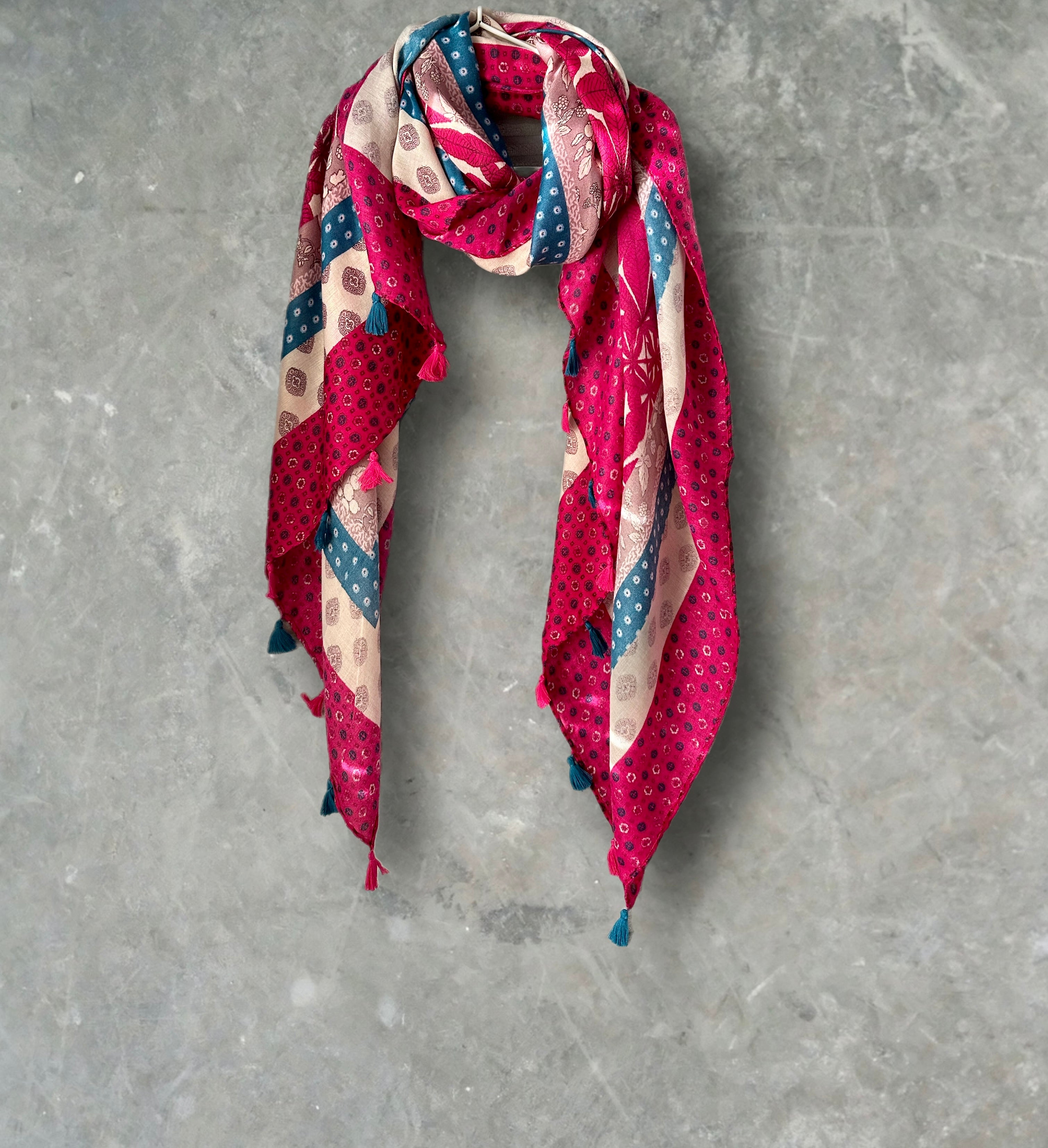 Bohemian Flowers Pattern with Tassels Fuchsia Pink Cotton Scarf