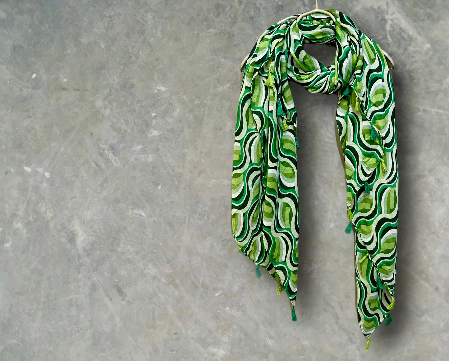 Versatile Green Scarf Featuring Wavy Stripes,Ideal Gift for Her,Perfect for Any Season,Mother's Day,Birthday or Christmas.