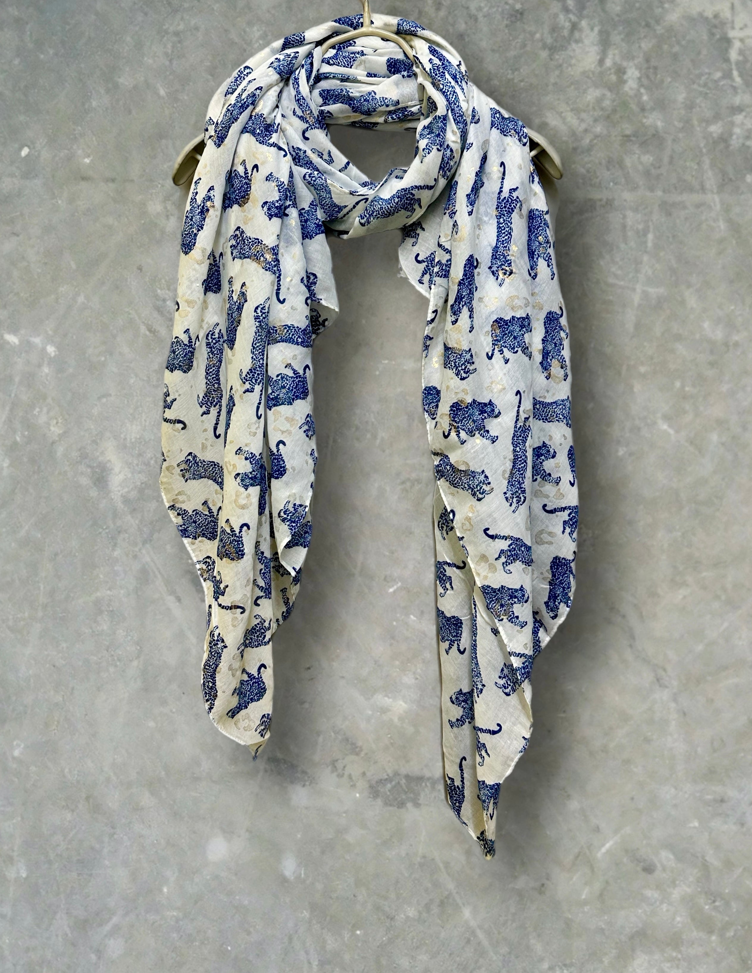 Blue classic leopards print off white scarf