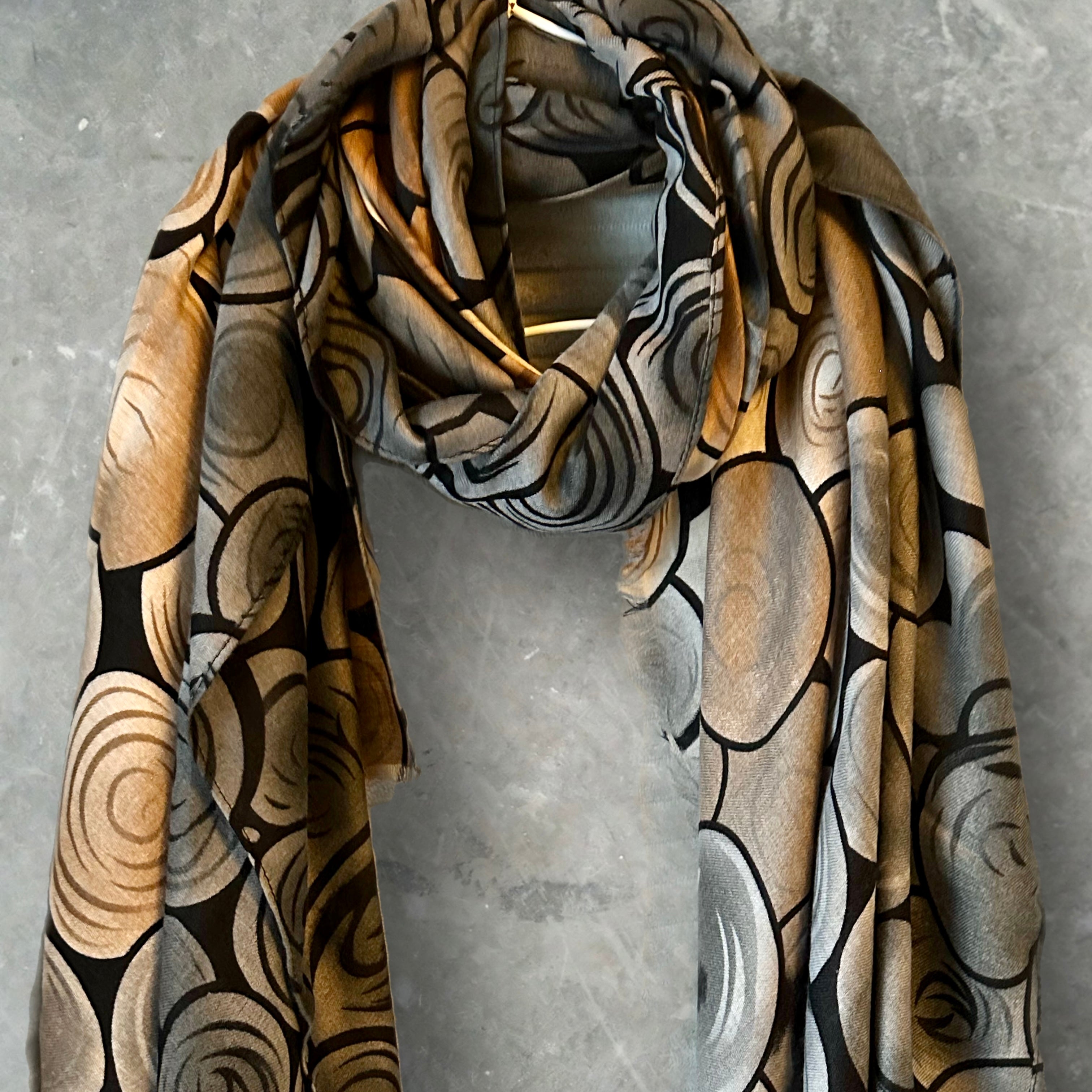 Greyish Brown Seamless Bubbles Pattern Cotton Scarf