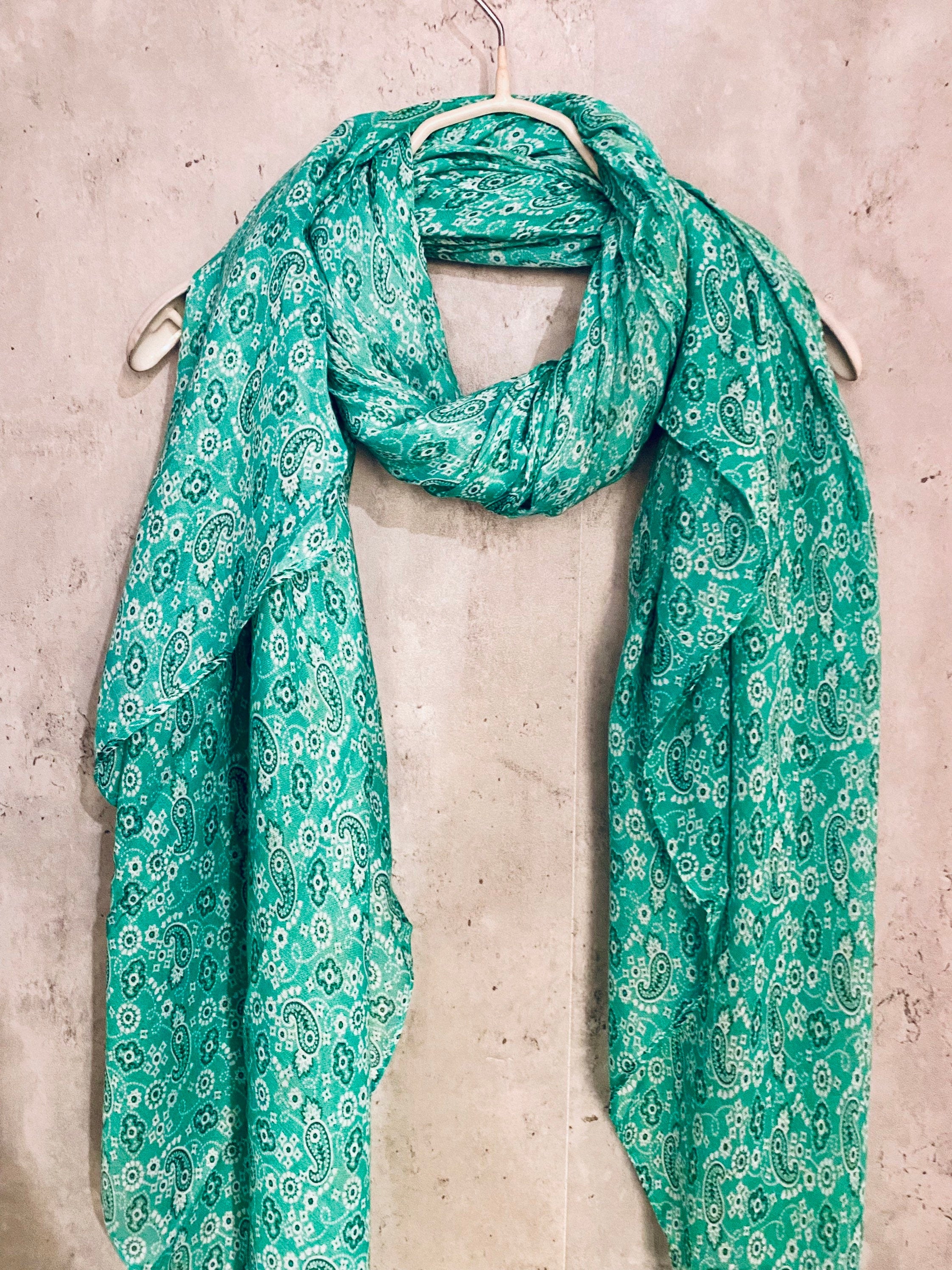 Classic Paisley Green Cotton Scarf