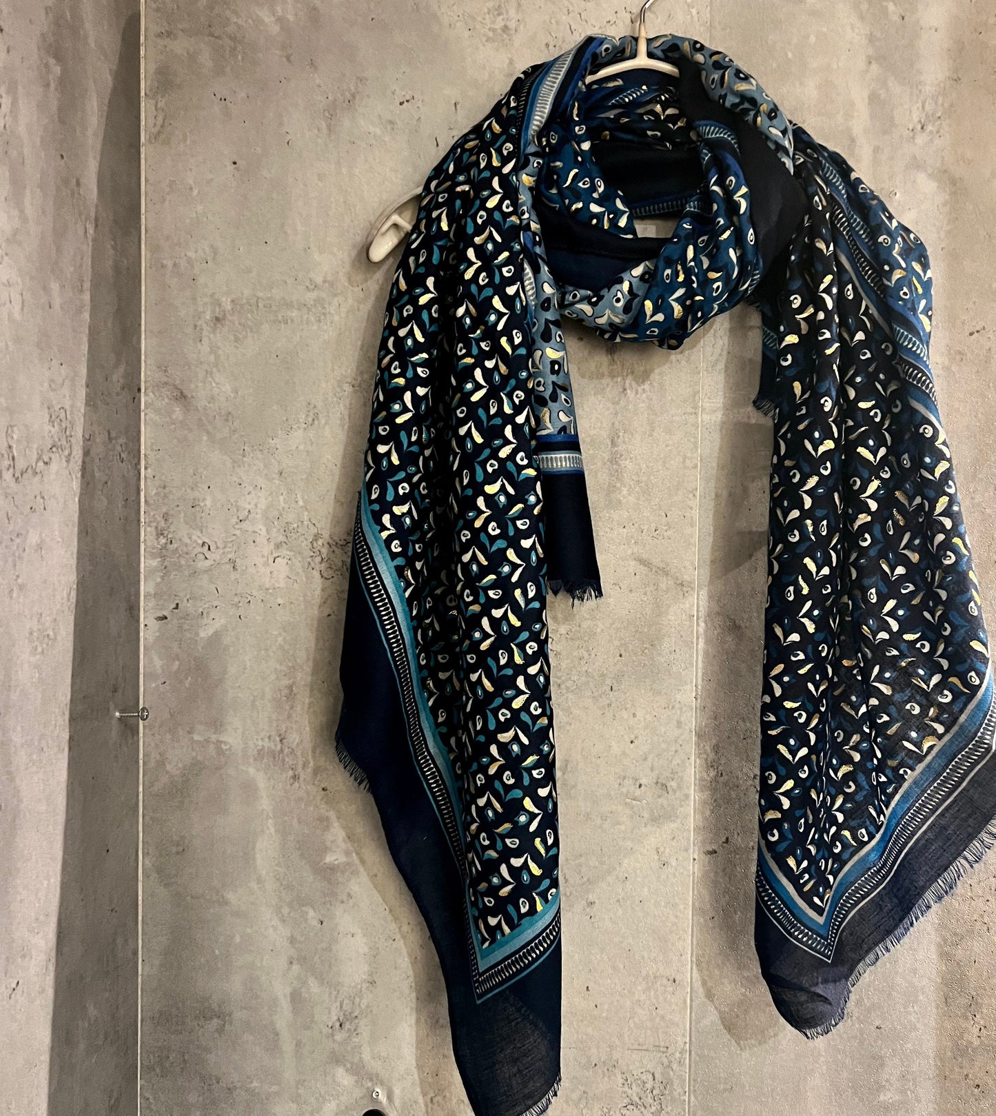 Blue Cotton Scarf with Water Drops Pattern and Gold Foil Accents – A Versatile and Elegant Gift for Her, Year-Round