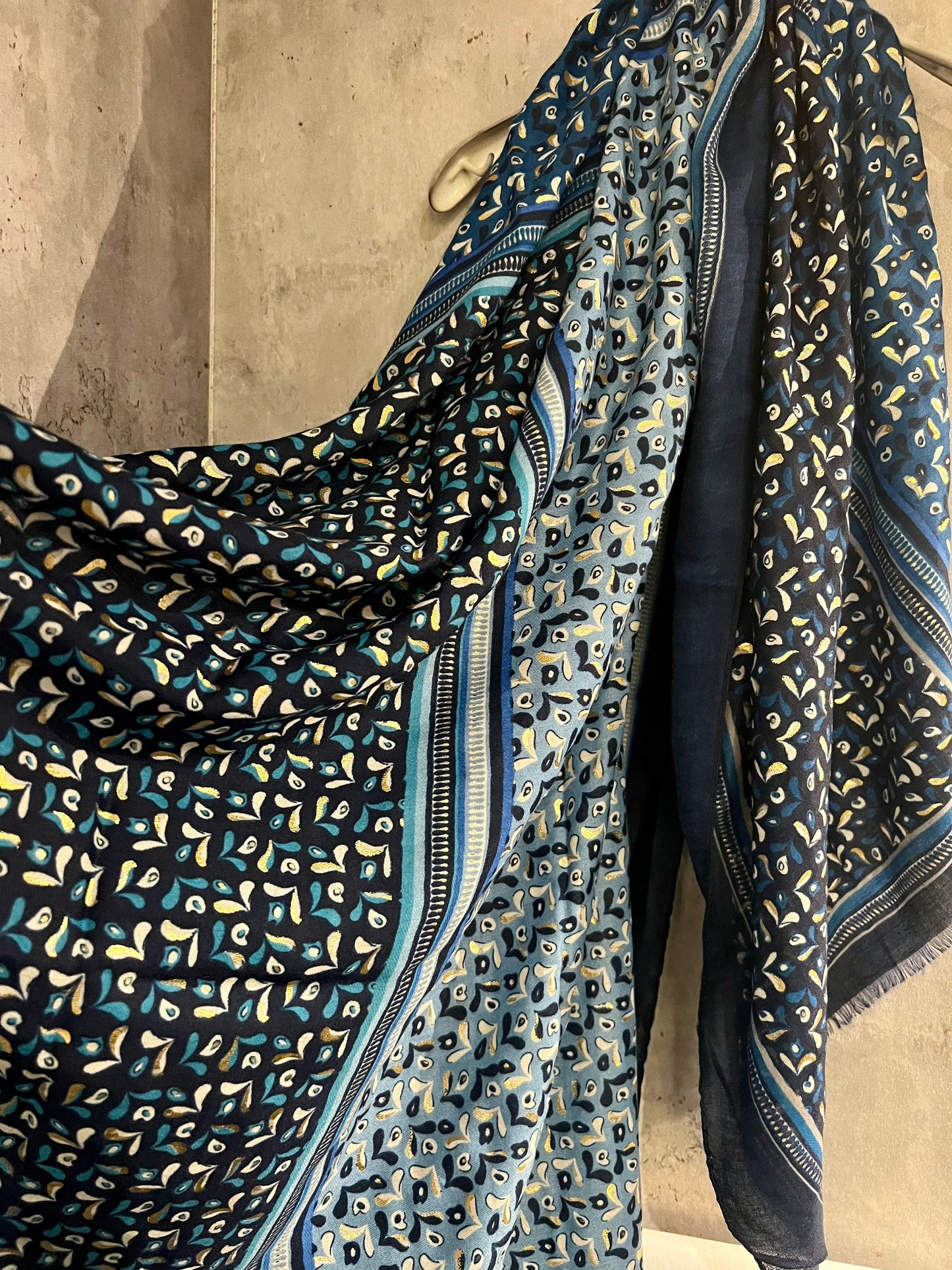 Blue Cotton Scarf with Water Drops Pattern and Gold Foil Accents – A Versatile and Elegant Gift for Her, Year-Round