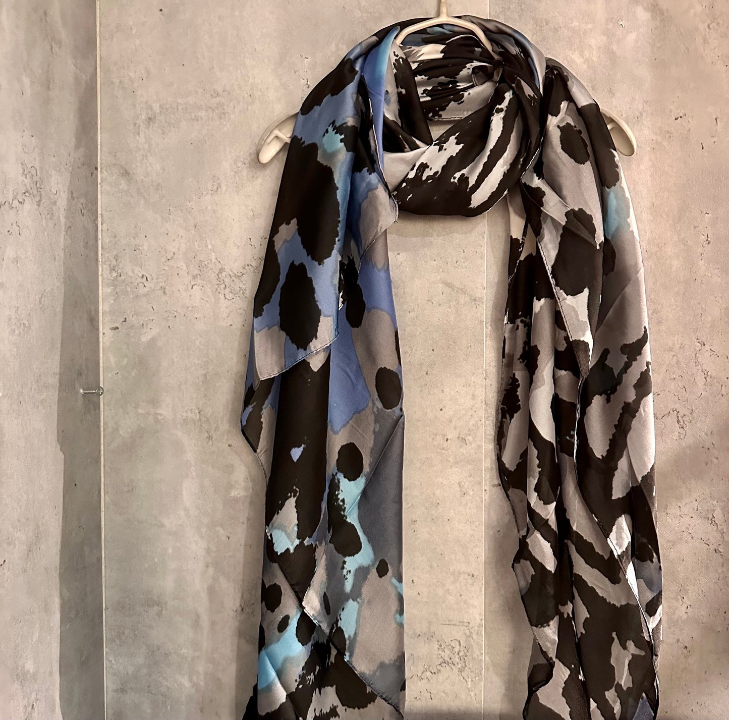 Blue Grey Silk Scarf with Artistic Splotches – A Stylish and Versatile Gift for Mom, Her, and All Celebrations