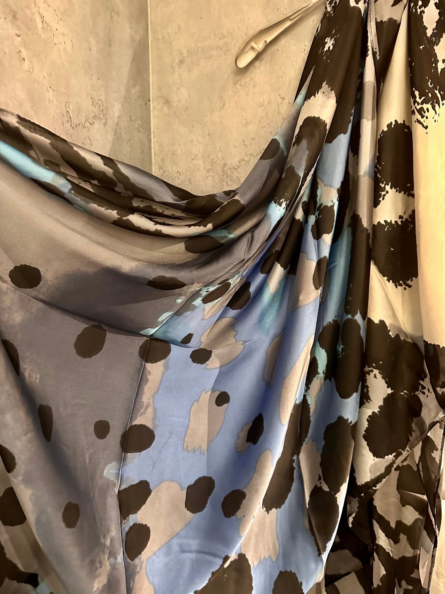 Blue Grey Silk Scarf with Artistic Splotches – A Stylish and Versatile Gift for Mom, Her, and All Celebrations