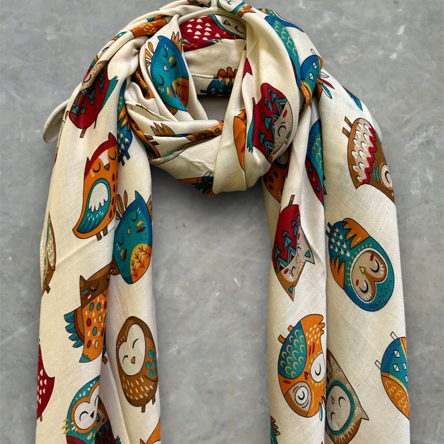 Charming Owls Pattern Off White Scarf – Perfect All-Season Gift for Mom and Her