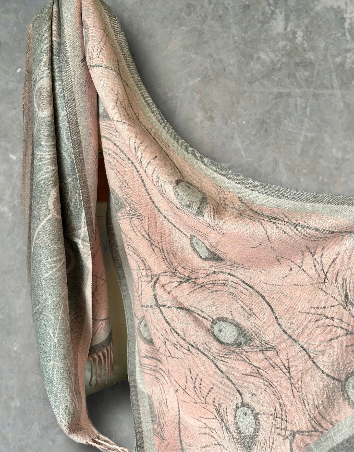 Double-Sided Cashmere Scarf in Light Pink and Grey with Feather Pattern,Winter Scarf,A Luxurious Gift for Mom, Her,Birthday and Christmas.
