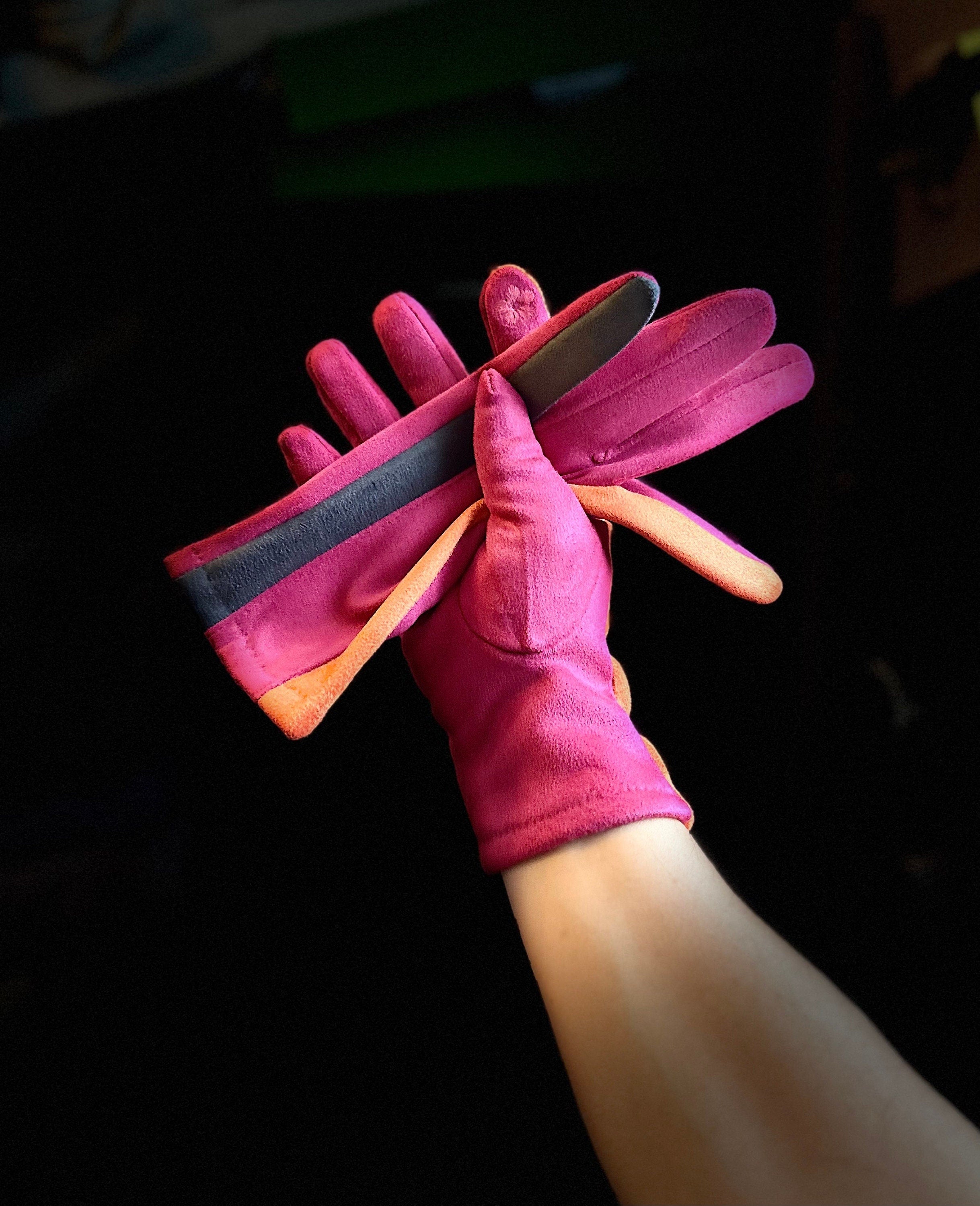 The Tri-Color Glove in Pink,Orange, and Grey