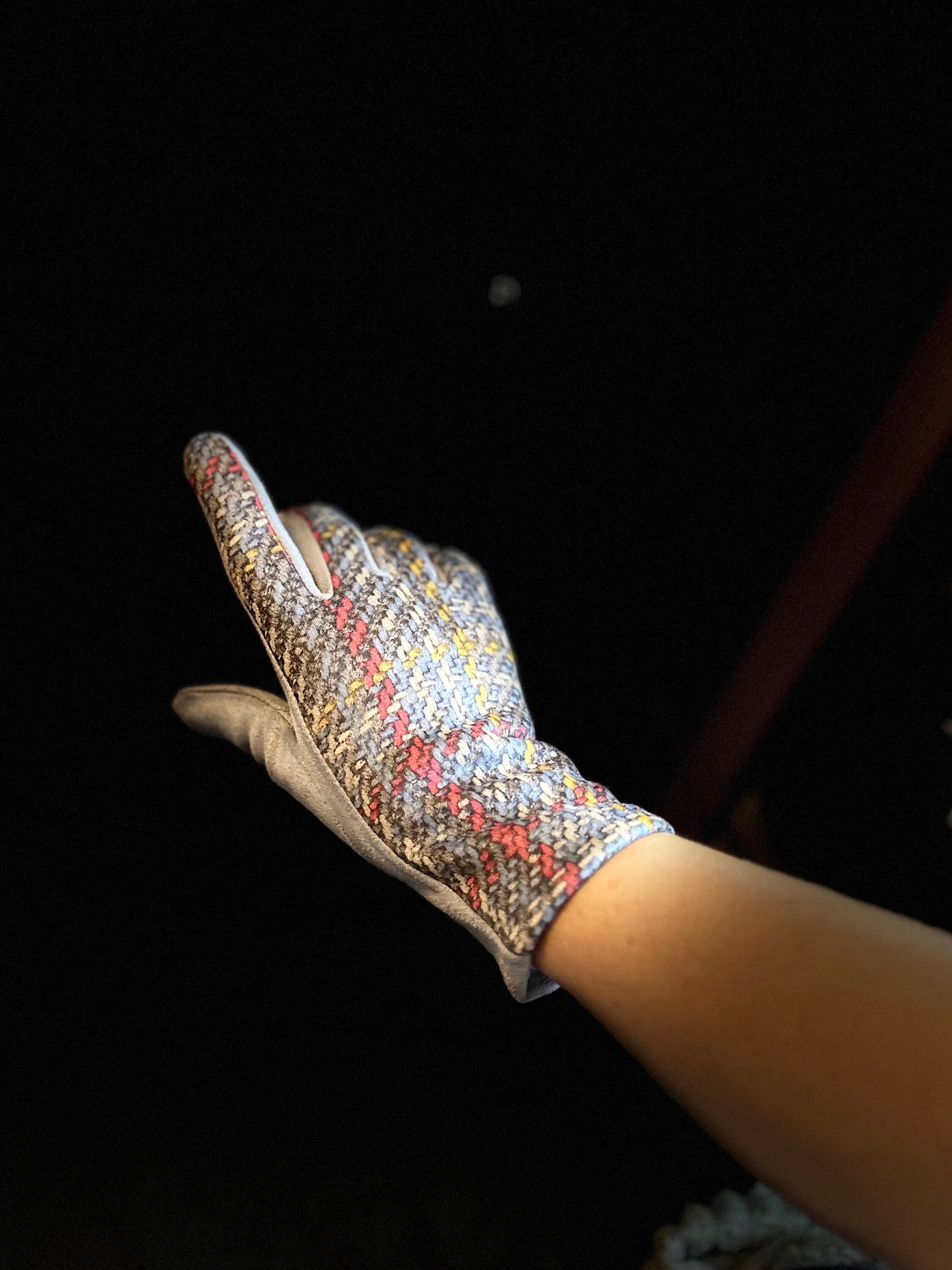 Light Grey Glove with Tweed,Tartan Pattern