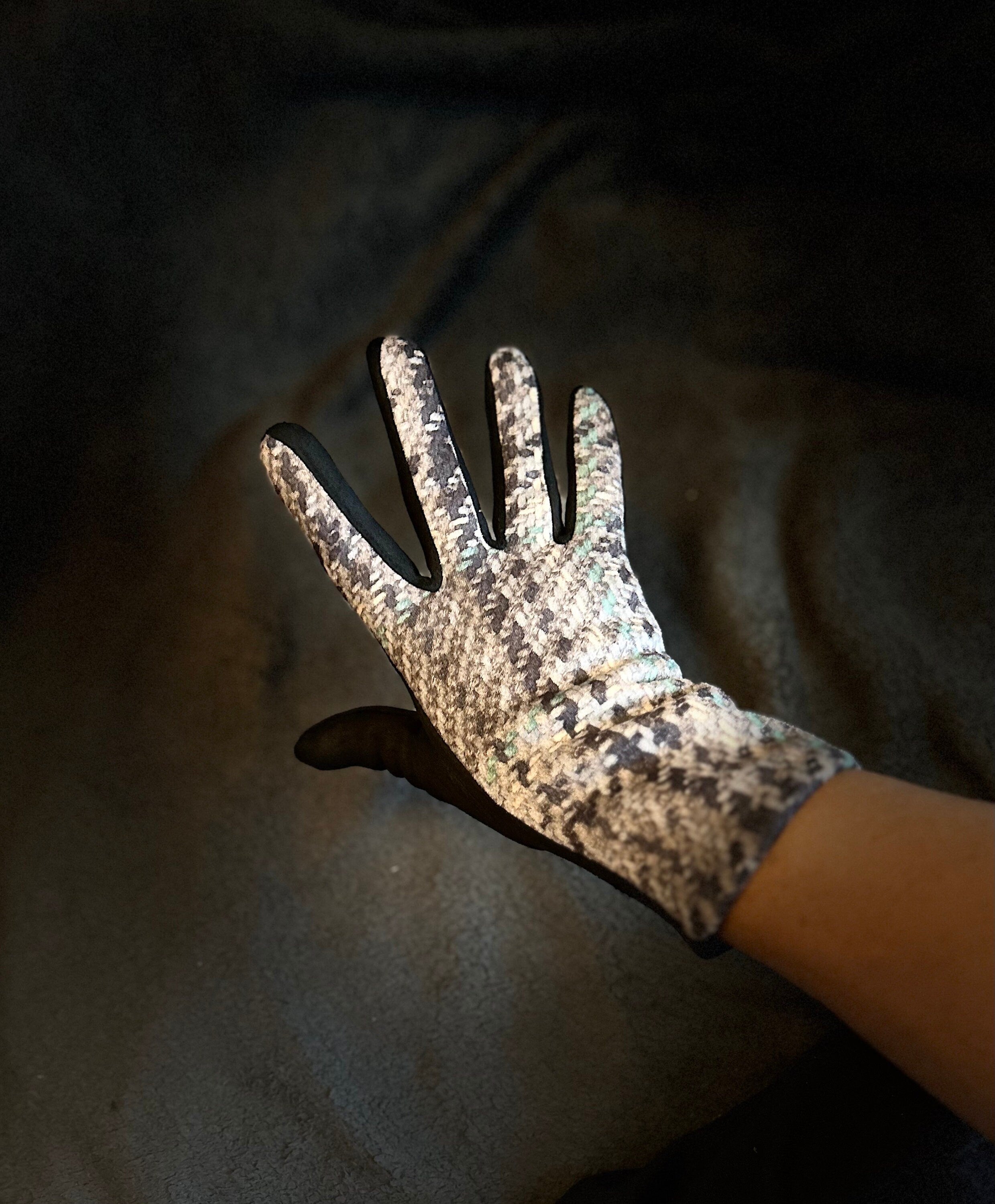 Black Glove with Tweed,Tartan Pattern for Women
