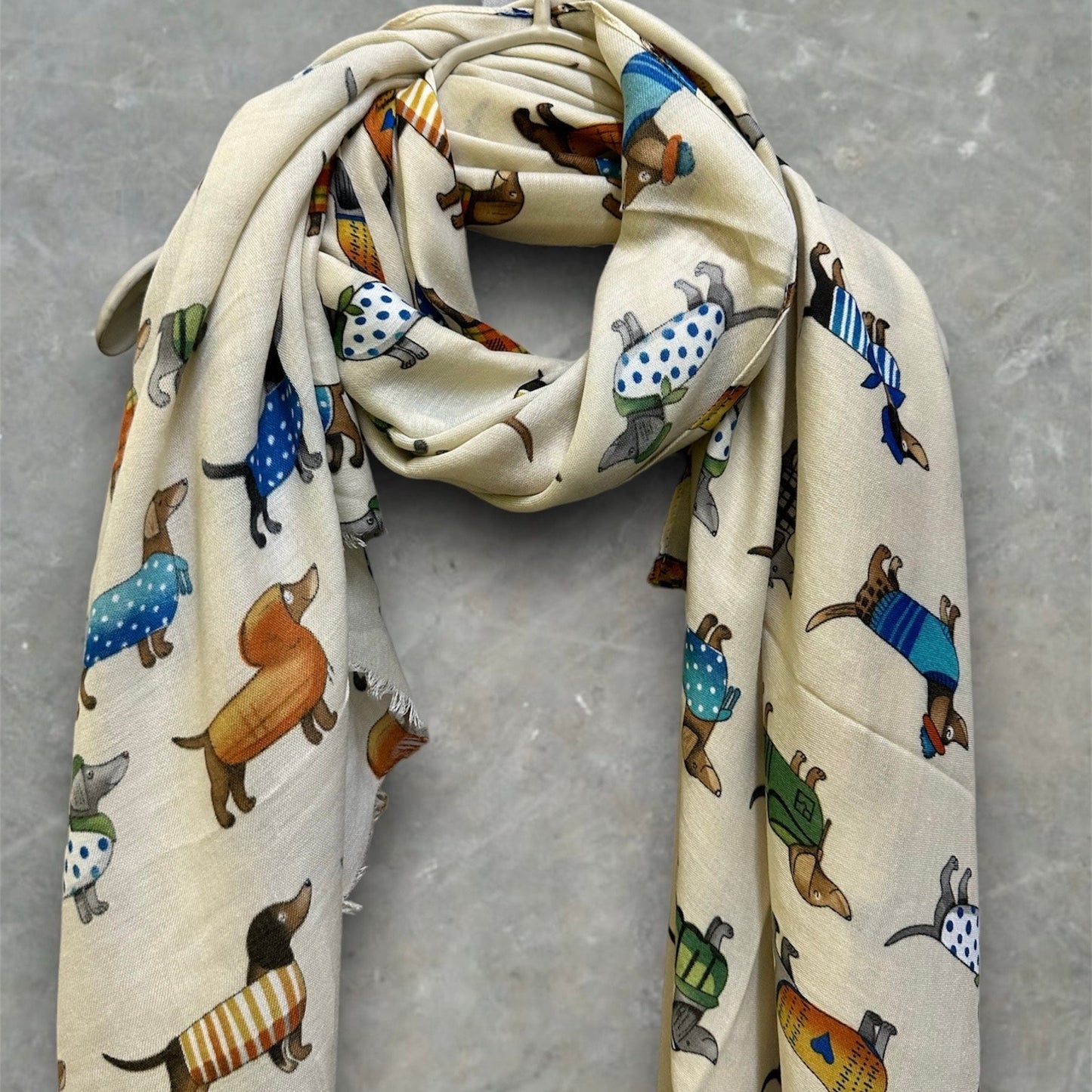 Dachshund Dog Off White Scarf – A Delightful Gift for Mom and Her All Year Round