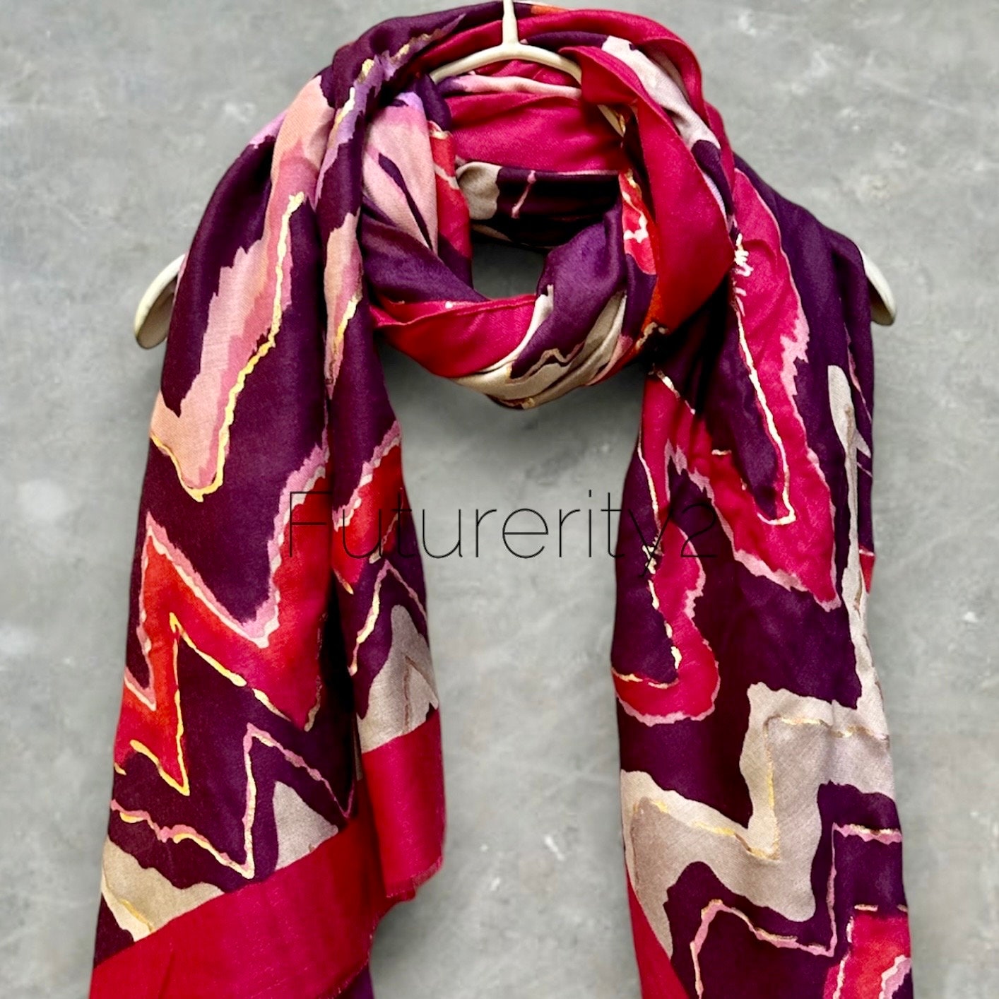 Pink Cotton Scarf with Zigzag Pattern and Gold Accents – A Versatile Gift for Her, Year-Round