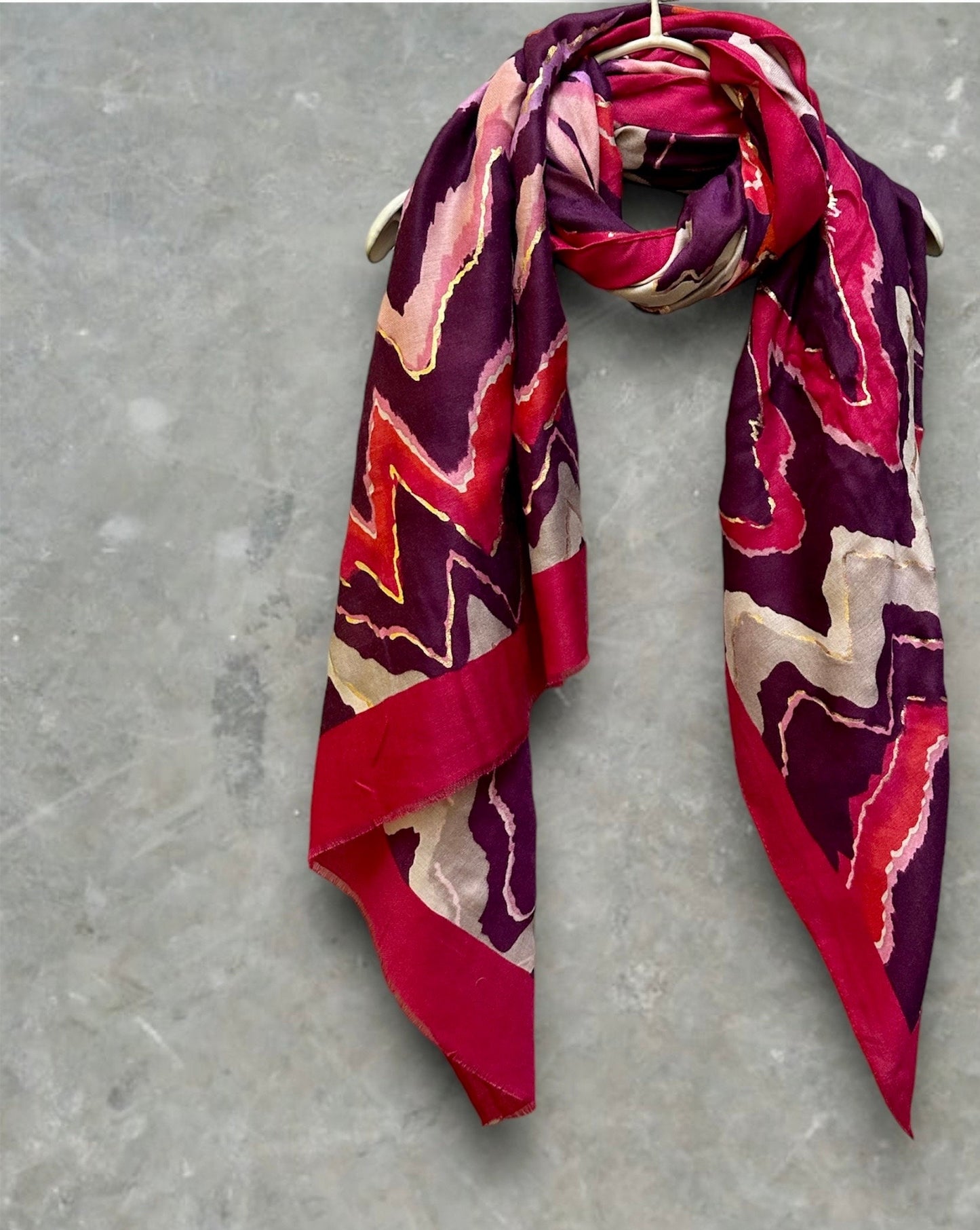 Pink Cotton Scarf with Zigzag Pattern and Gold Accents – A Versatile Gift for Her, Year-Round