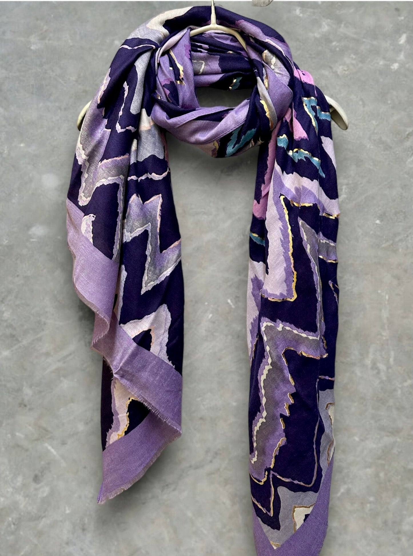 Purple Cotton Scarf with Zigzag Pattern and Gold Accents – A Versatile Gift for Her, Year-Round