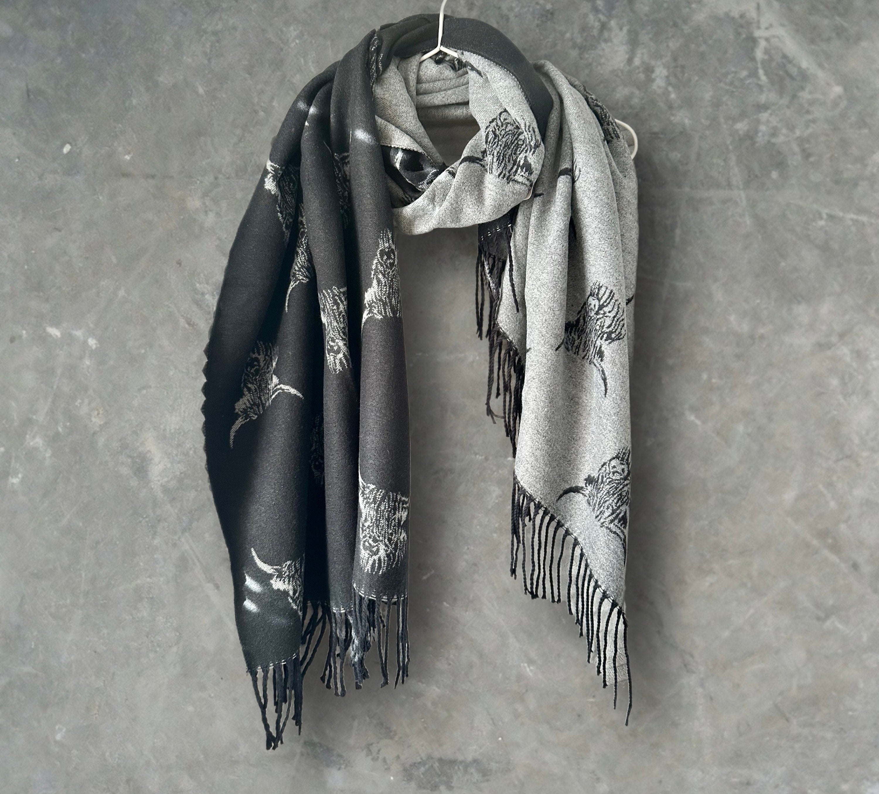 Highland Cattle Scarf in Black and Grey Double-sided Cashmere Scarf