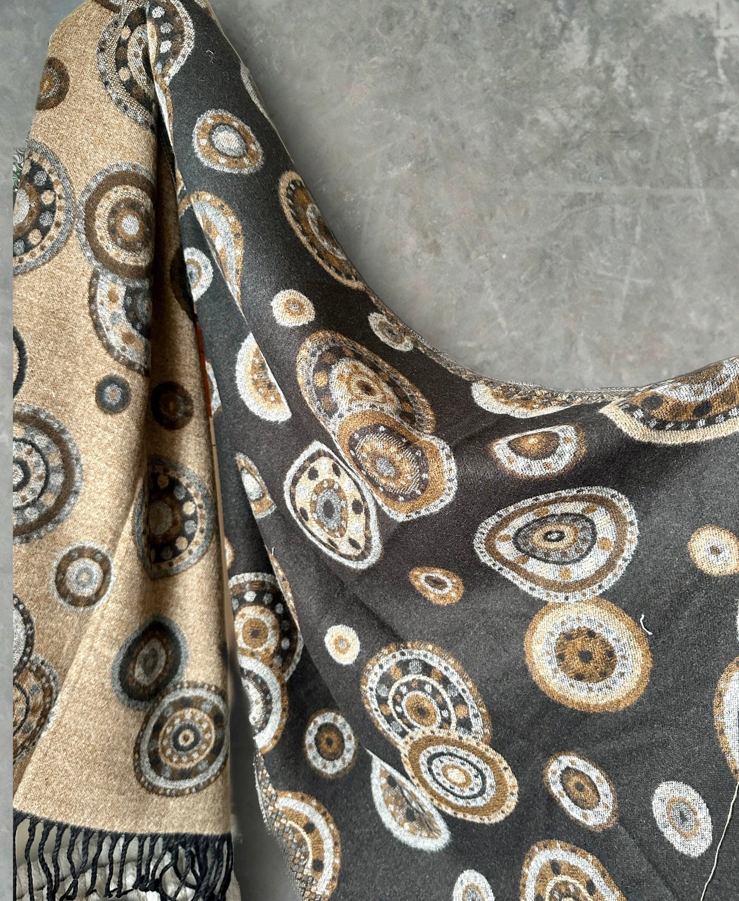 Cashmere Scarf in Black and Beige with Circular Dots Pattern,Winter Scarf,Scarf Women,Idea Gifts For Mom,Her,Birthday and Christmas