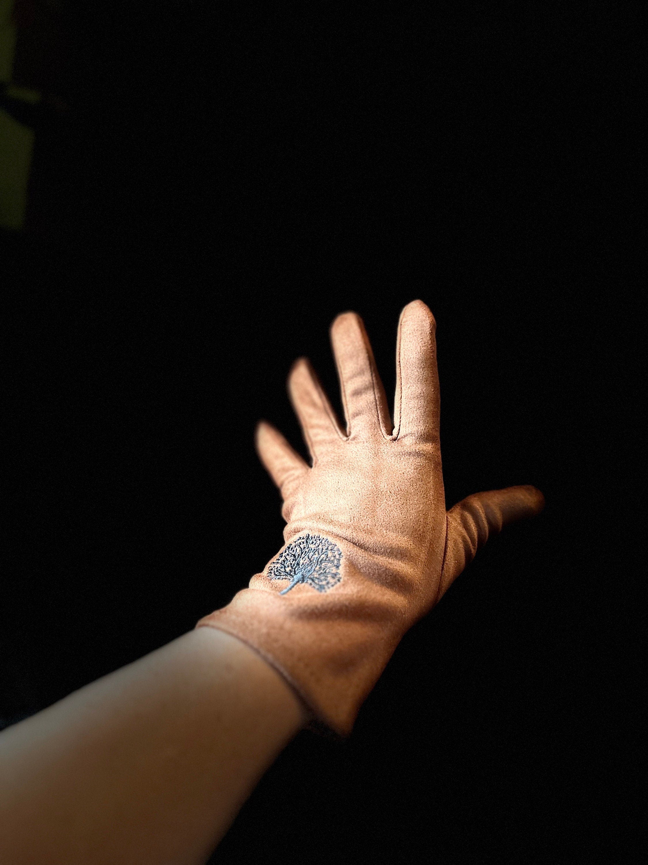 Brown Gloves with Embroidery Mulberry Tree