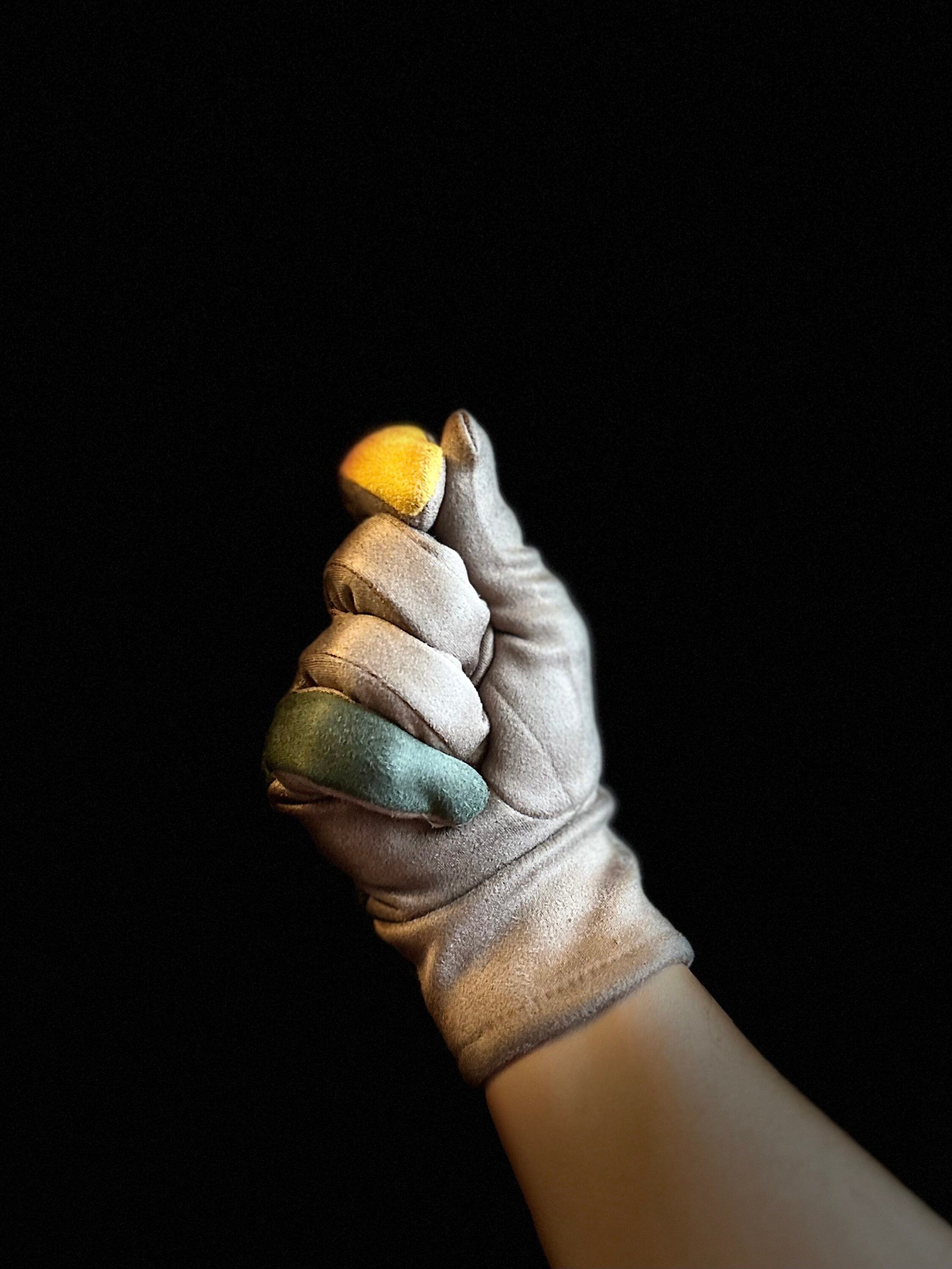 The Tri-Color Glove in Grey,Yellow and Green