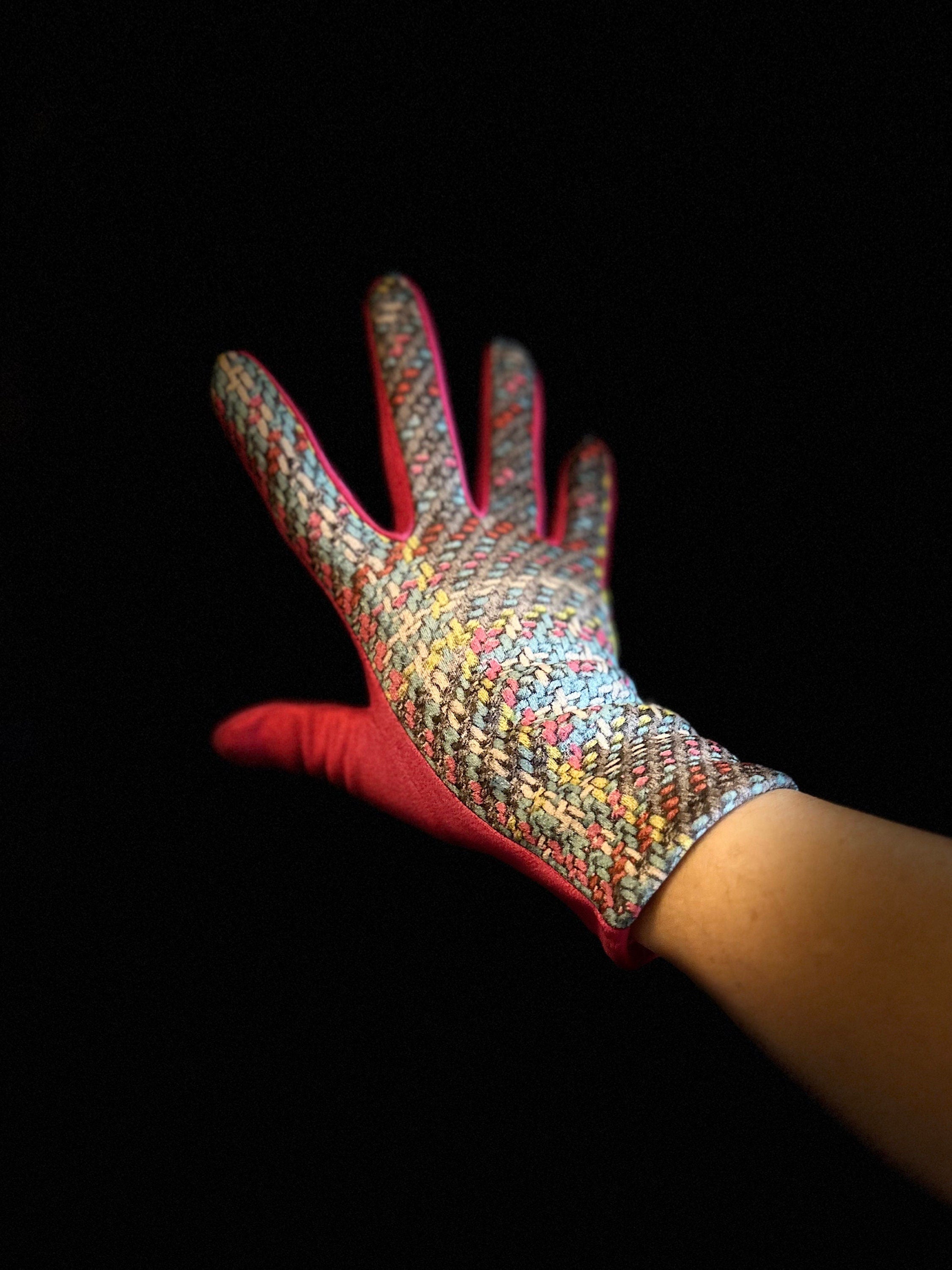 Bright Pink Glove with Tweed,Tartan Pattern for Women