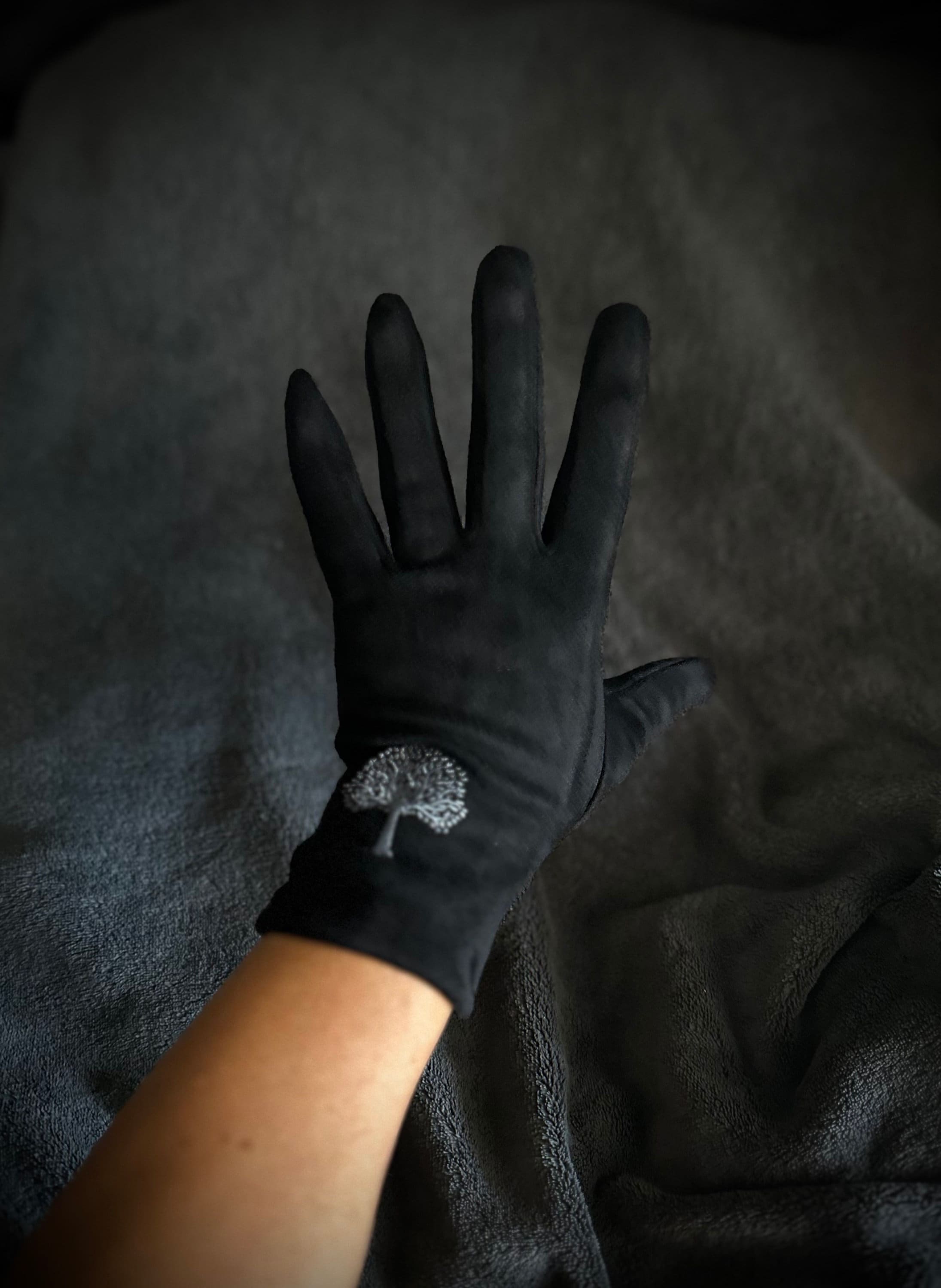 Embroidery Mulberry Tree Black Suede Gloves