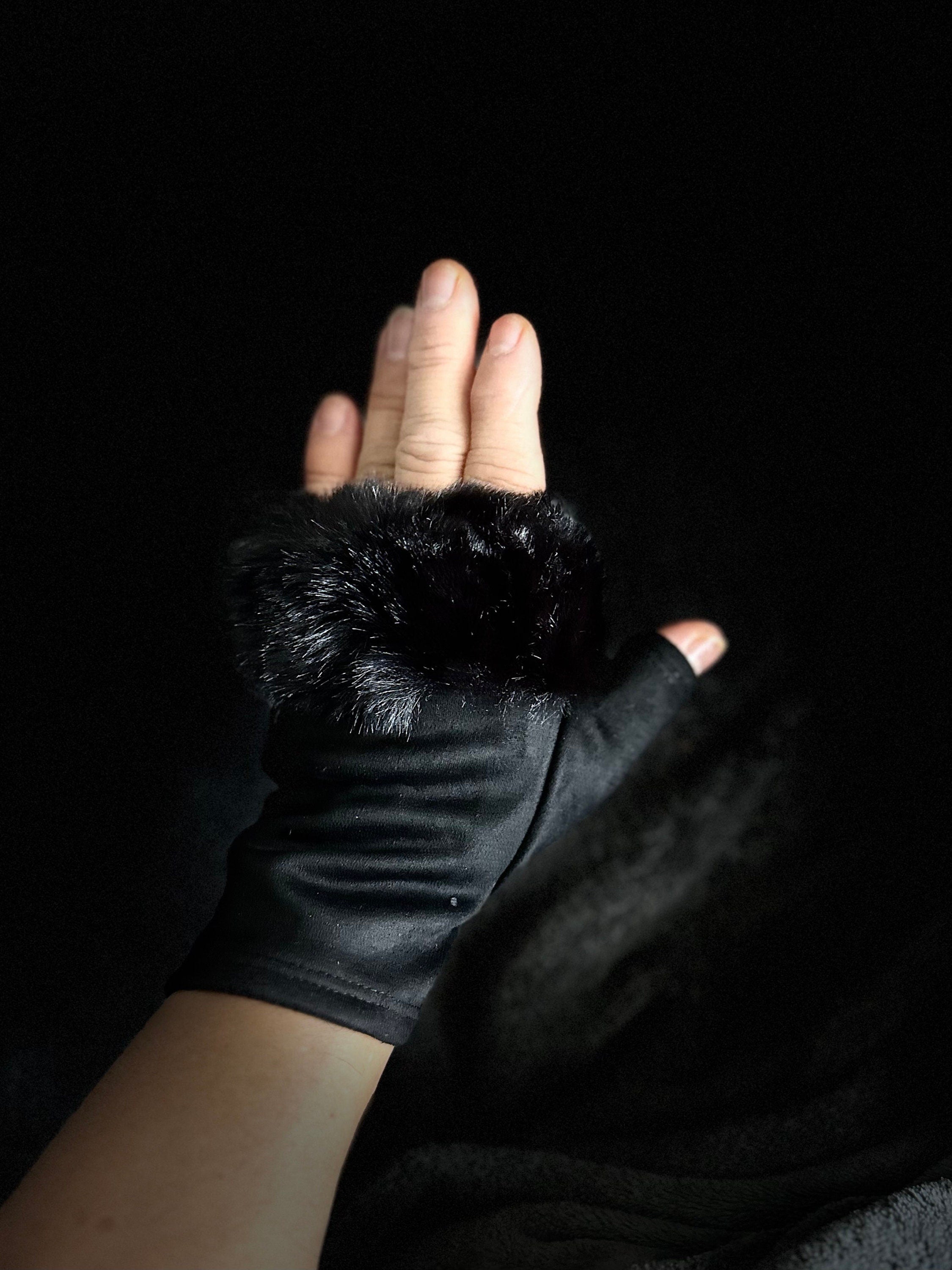 Black Suede Fingerless Gloves with Faux Fur details