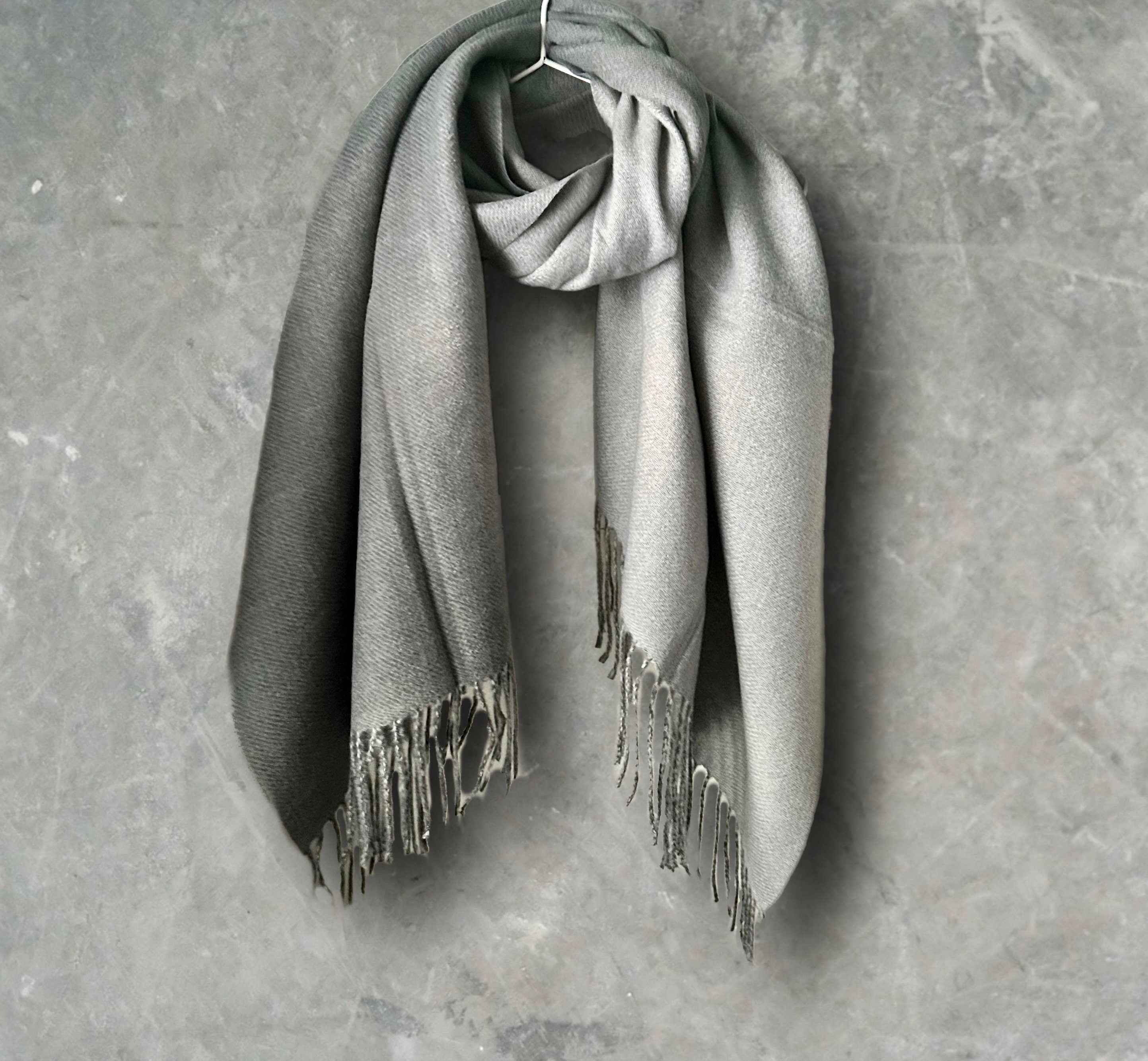 Two-Toned Grey Double-Sided Cashmere Scarf,Unisex Winter Scarf for Men and Women