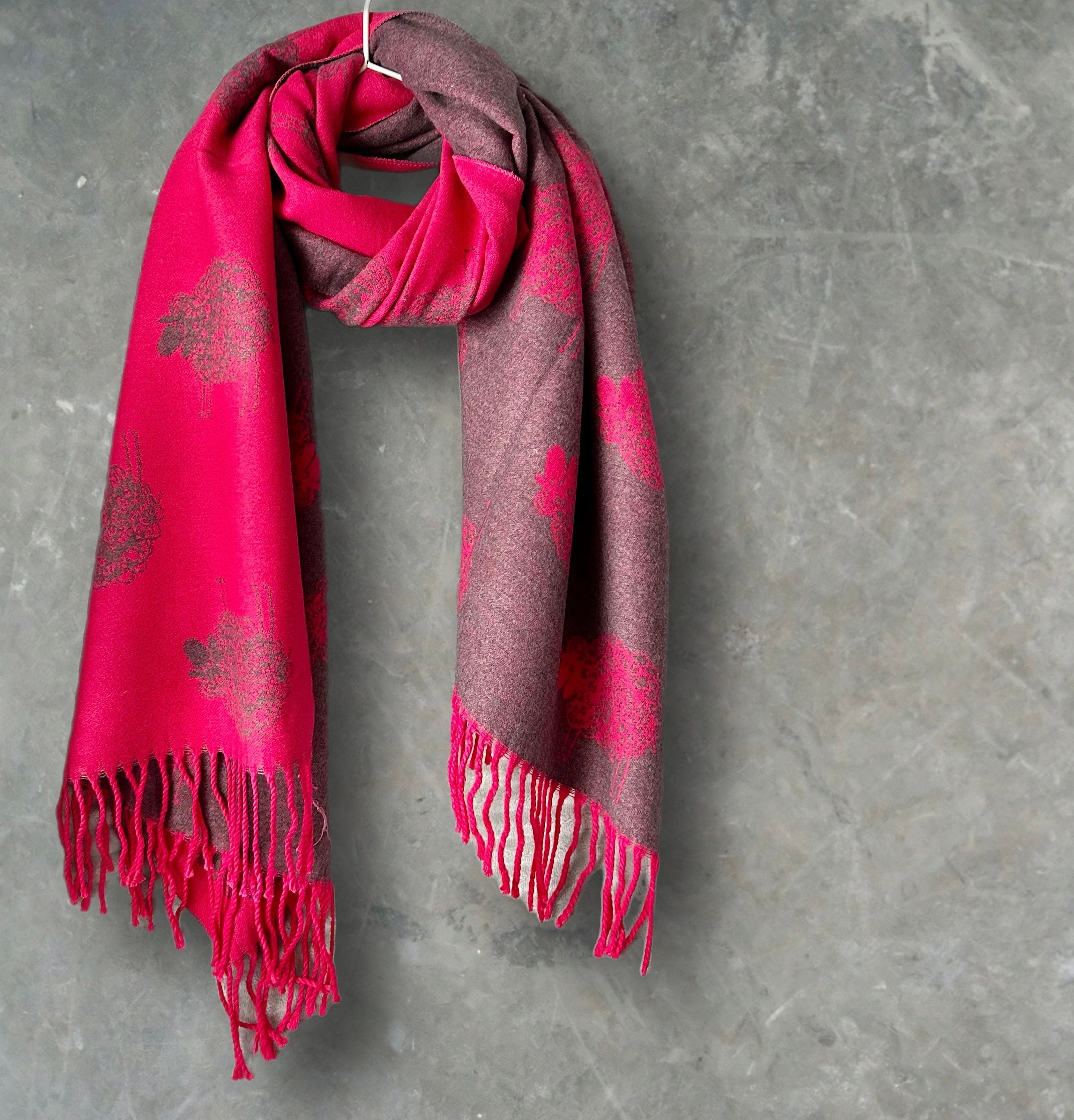 Pink and Grey Double-sided Cashmere Scarf featuring Sheep Pattern