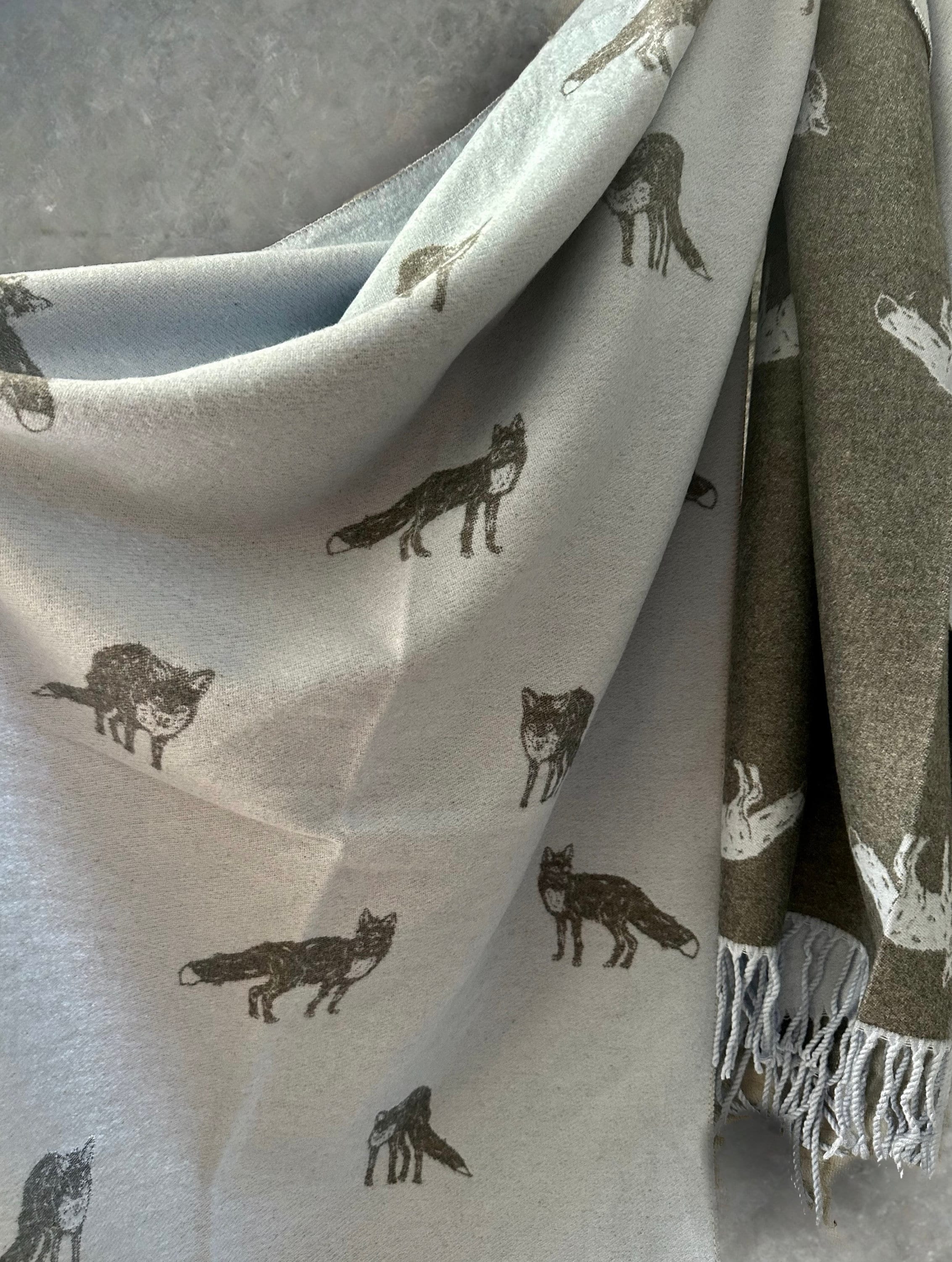 Fox’s Scarf in Light Blue and Grey Double-sided Cashmere Blend Scarf