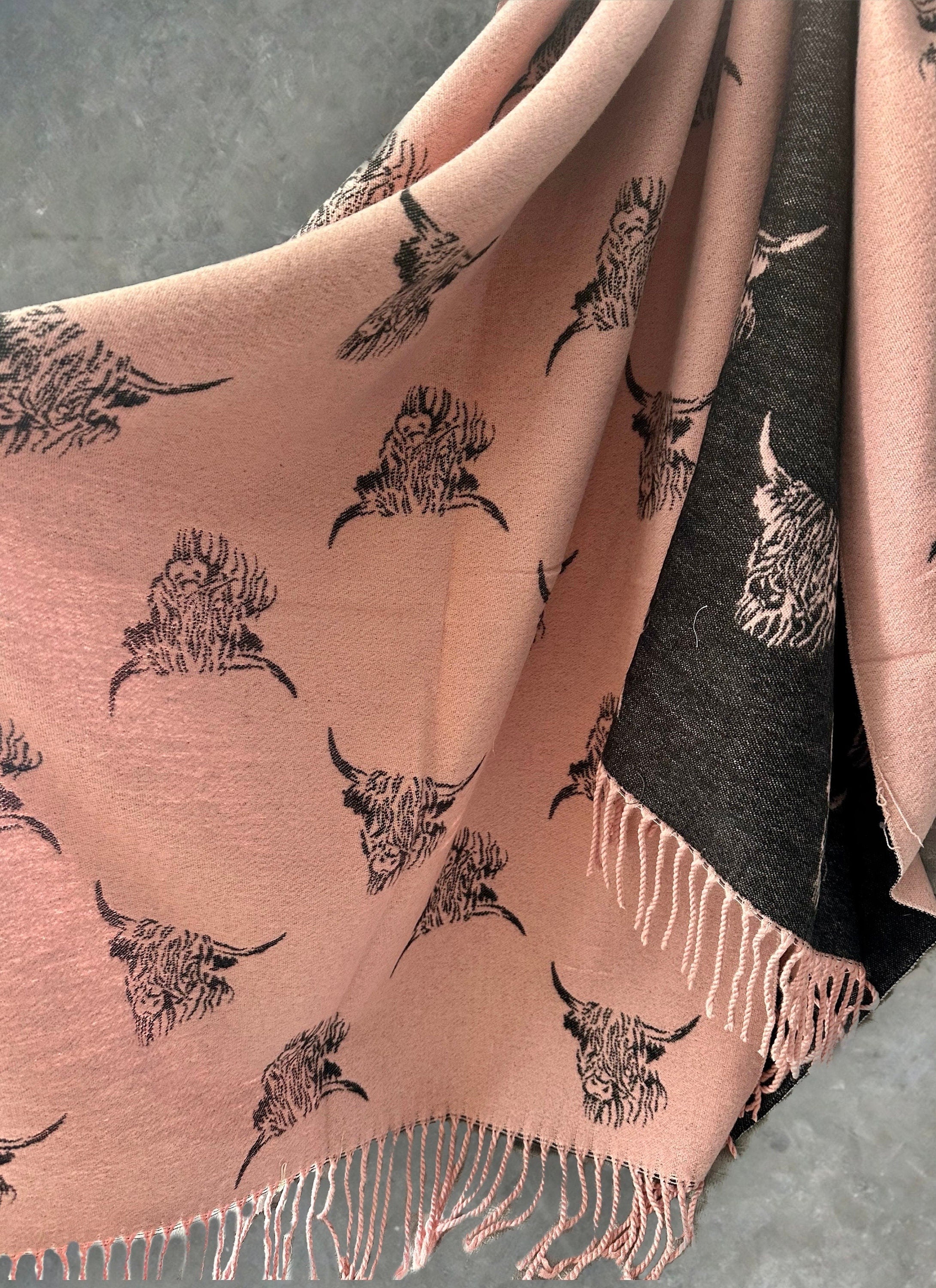 Highland Cattle Scarf in Pink and Black Double-sided Cashmere Blend Scarf