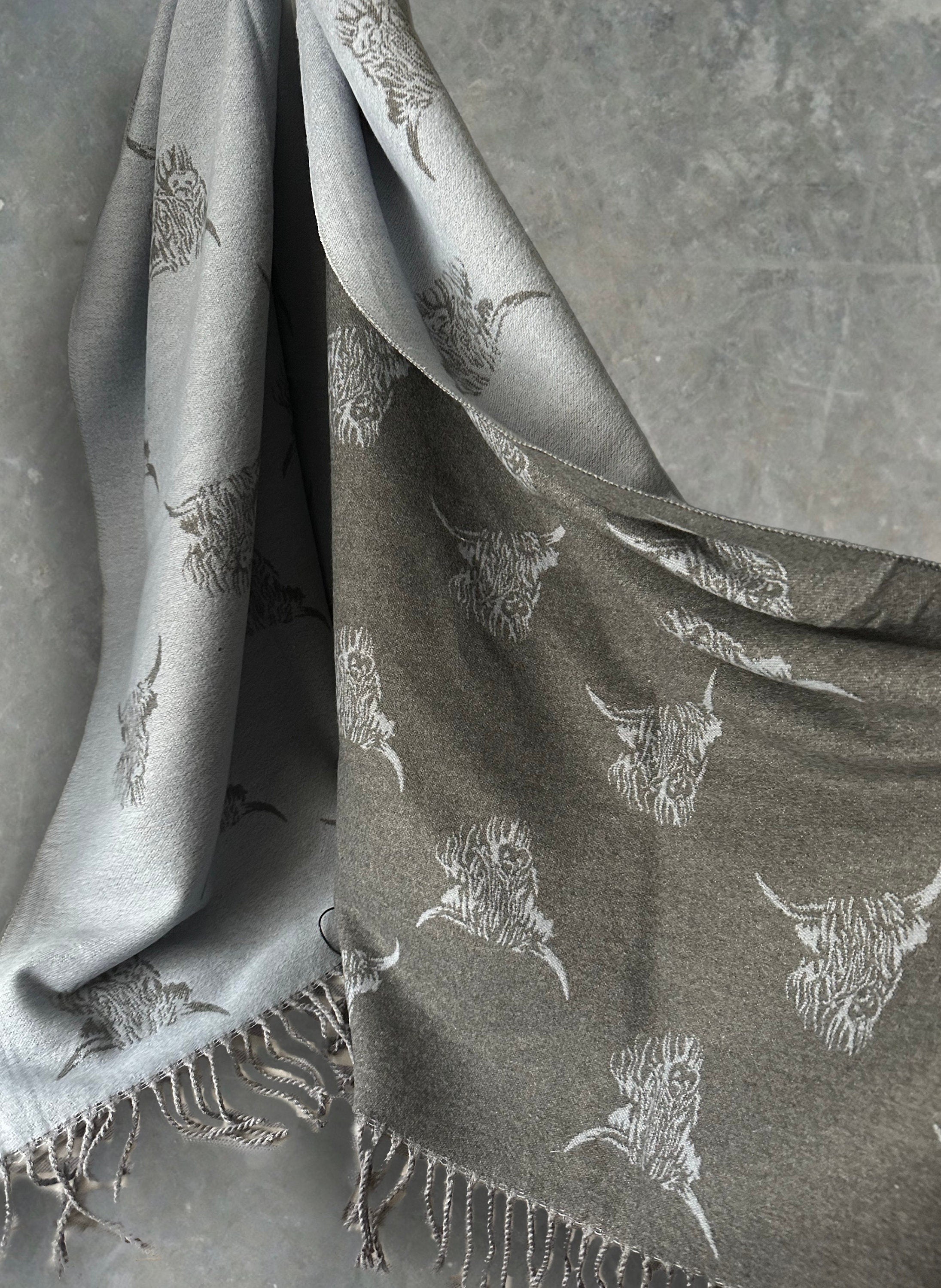 Highland Cattle Scarf in Light Blue Grey Double-sided Cashmere Blend Scarf