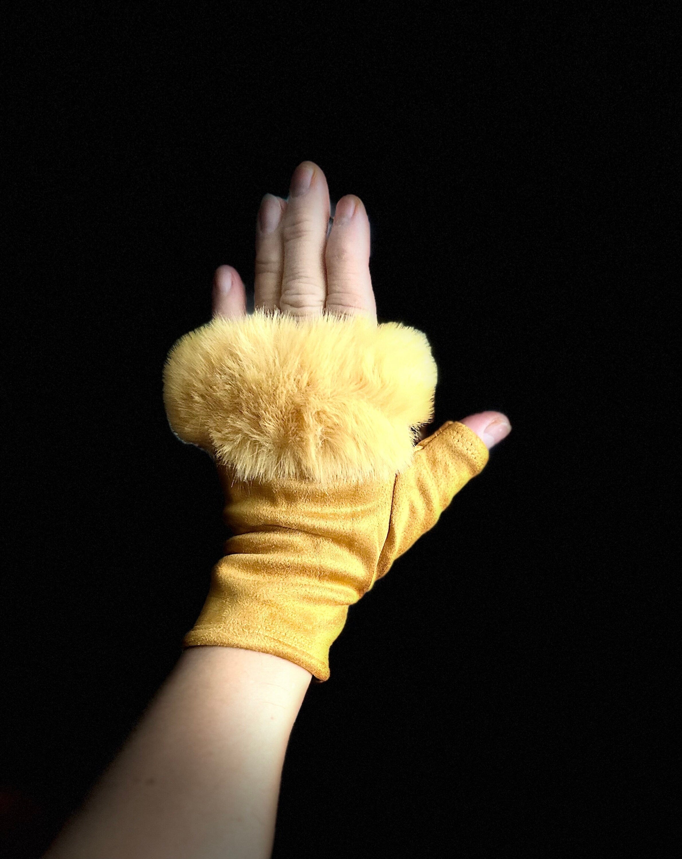 Mustard Yellow Suede Fingerless Gloves with Faux Fur details