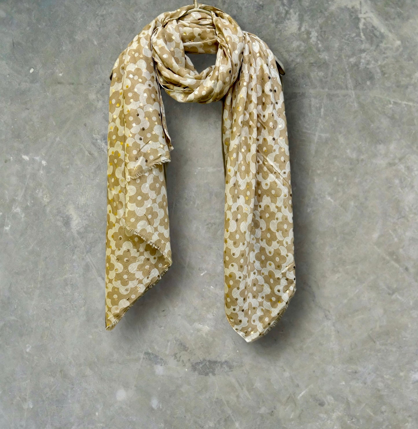 Chic Beige/White Retro Floral Cotton Scarf with Gold Accents,Perfect All-Season Gift for Her,Birthday,Christmas and Mother's Day