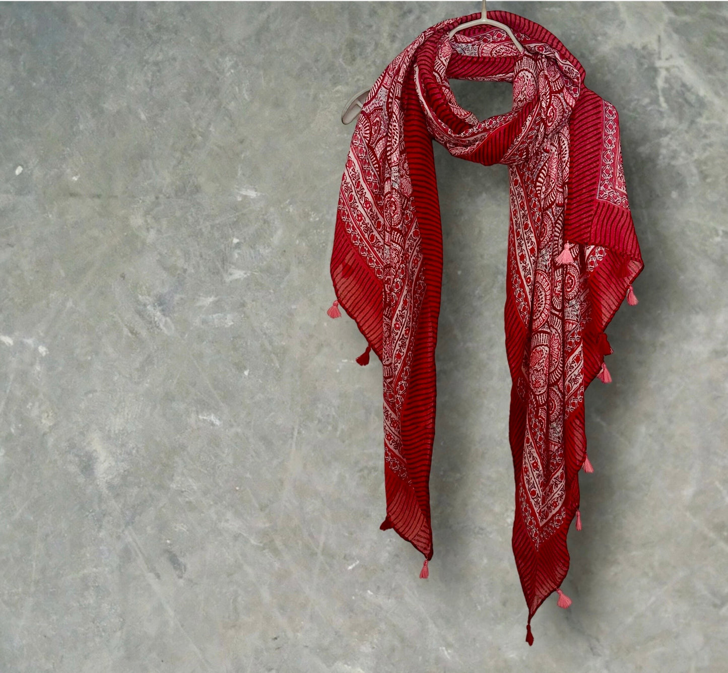 Red Circular Ornamental Pattern with Tassels Cotton Scarf for Women,Ideal for All season,Great Gifts for Her,Mom,Birthday and Christmas