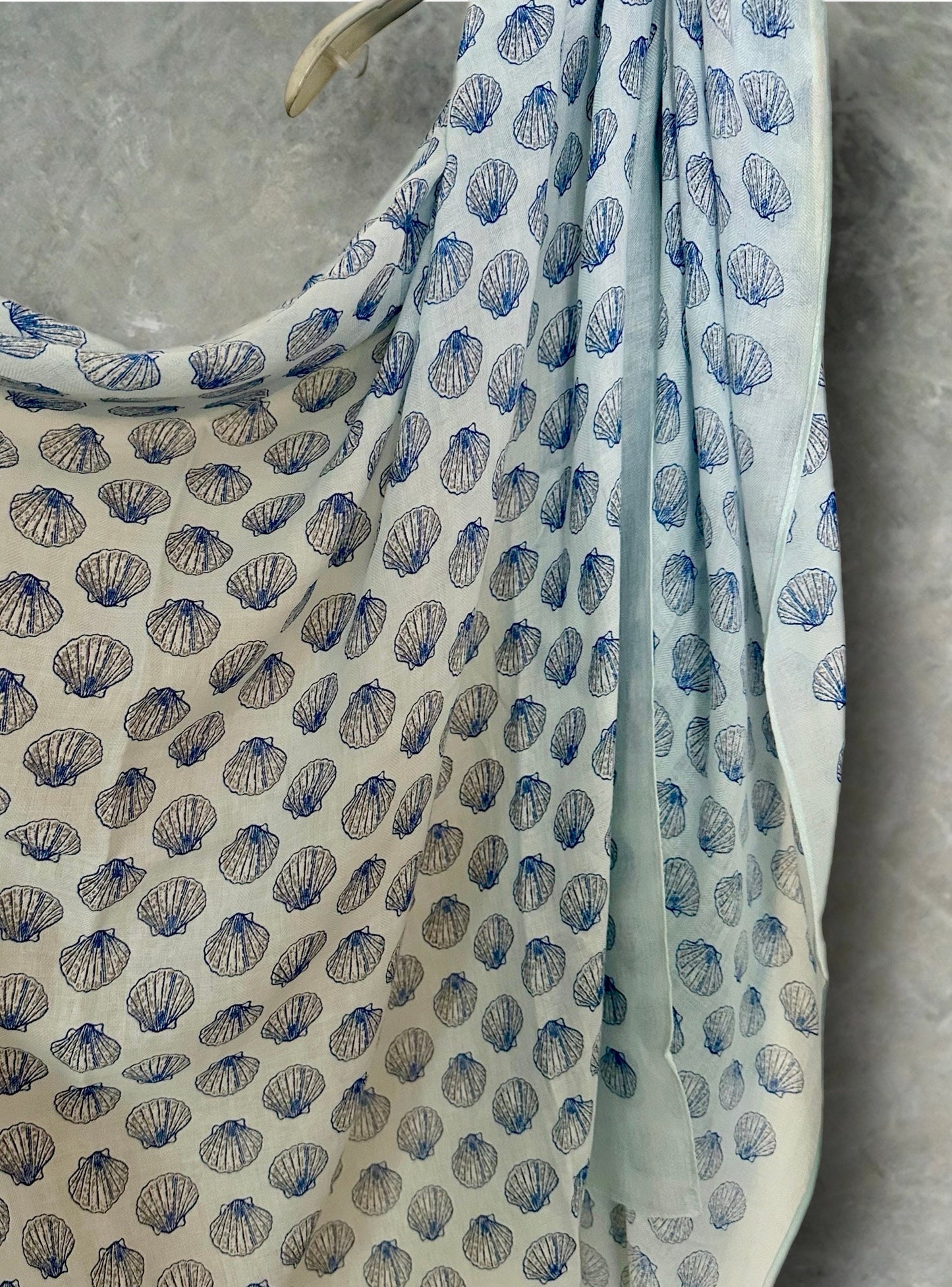 Light Blue Seashell Pattern Women Cotton Scarf,Versatile All-Season Accessory,Ideal Birthday Gift for Her,Wife,Mom,Girlfriend and Christmas