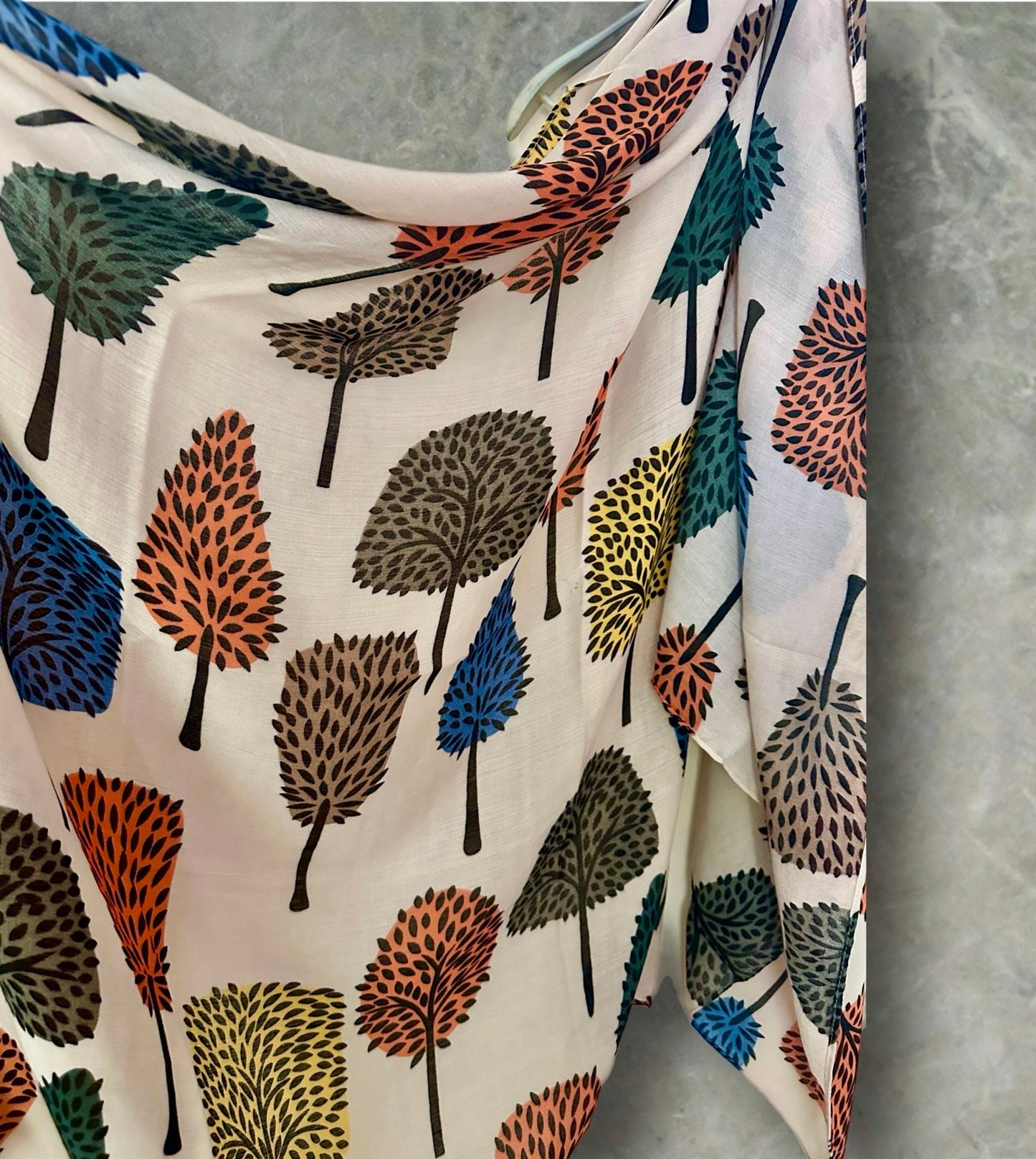 Stylish Light Pink Botanical Print Featuring various Tree Cotton Scarf for Women,Suitable for All Year Round,Ideal Gifts for Her Birthday.