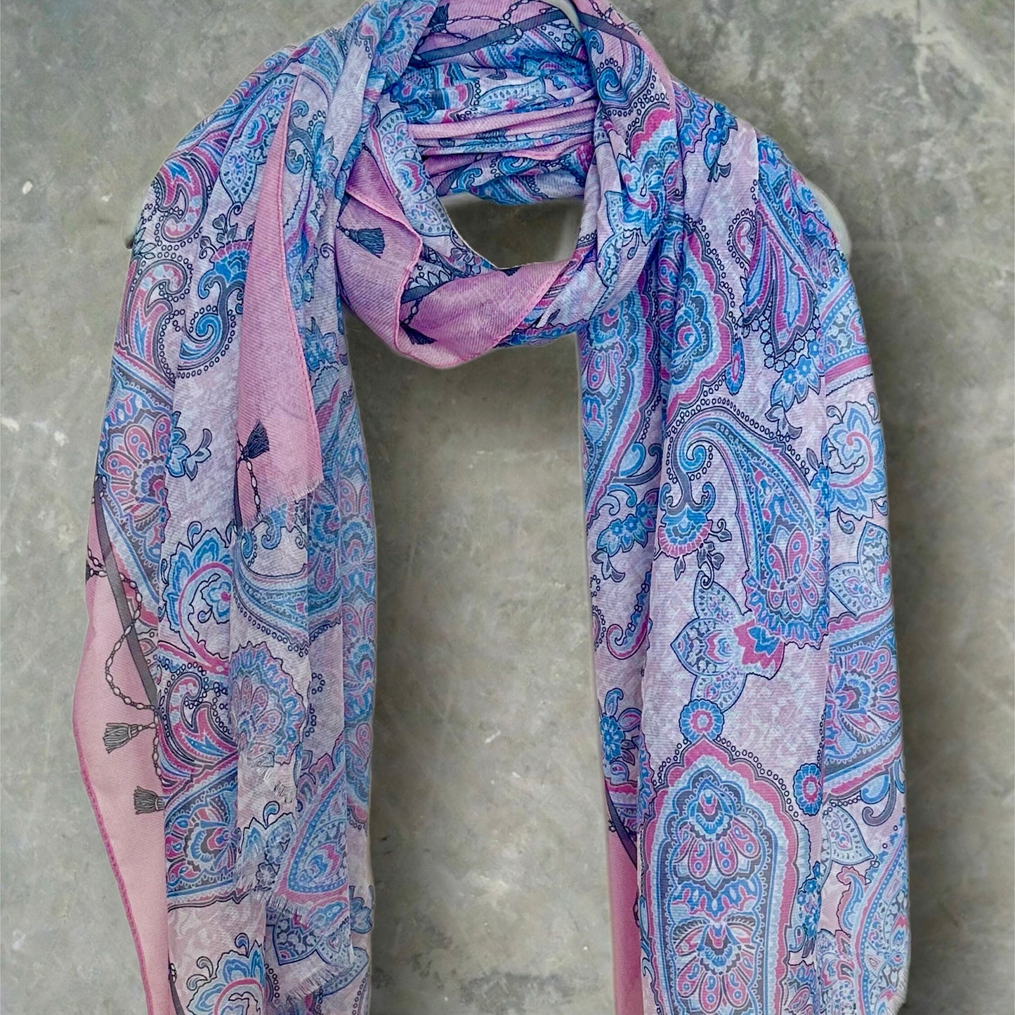 Blue/Pink Cotton Scarf Featuring Paisley Pattern,Perfect Gifts for Women on Mother's Day,Birthdays,Christmas,Suitable for All Seasons