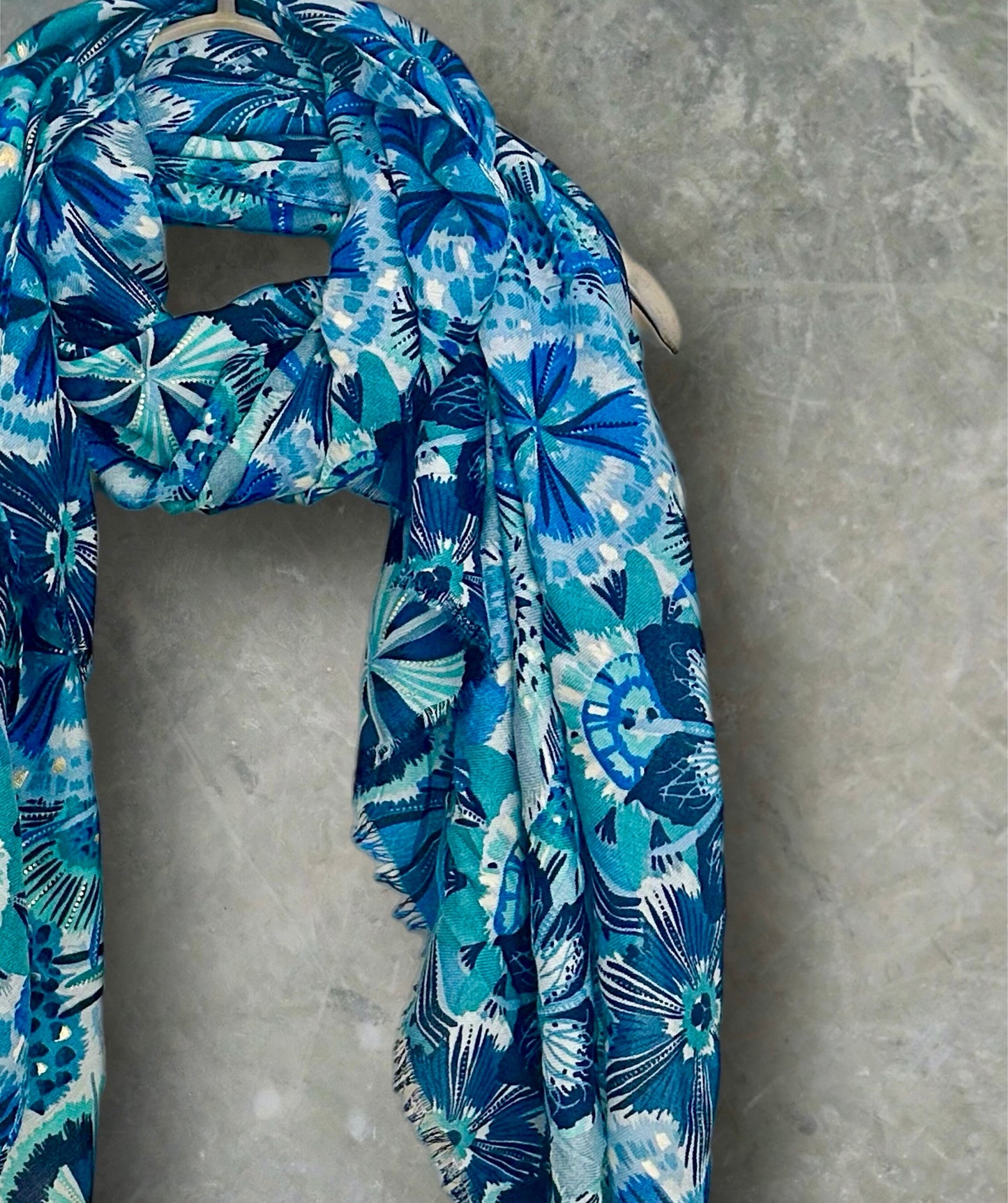 Blue Scarf Featuring Foliage Motif Print and Gold Accents for Women,Ideal Birthday Gifts for Her,Mom,Girlfriend,Suitable for All Seasons