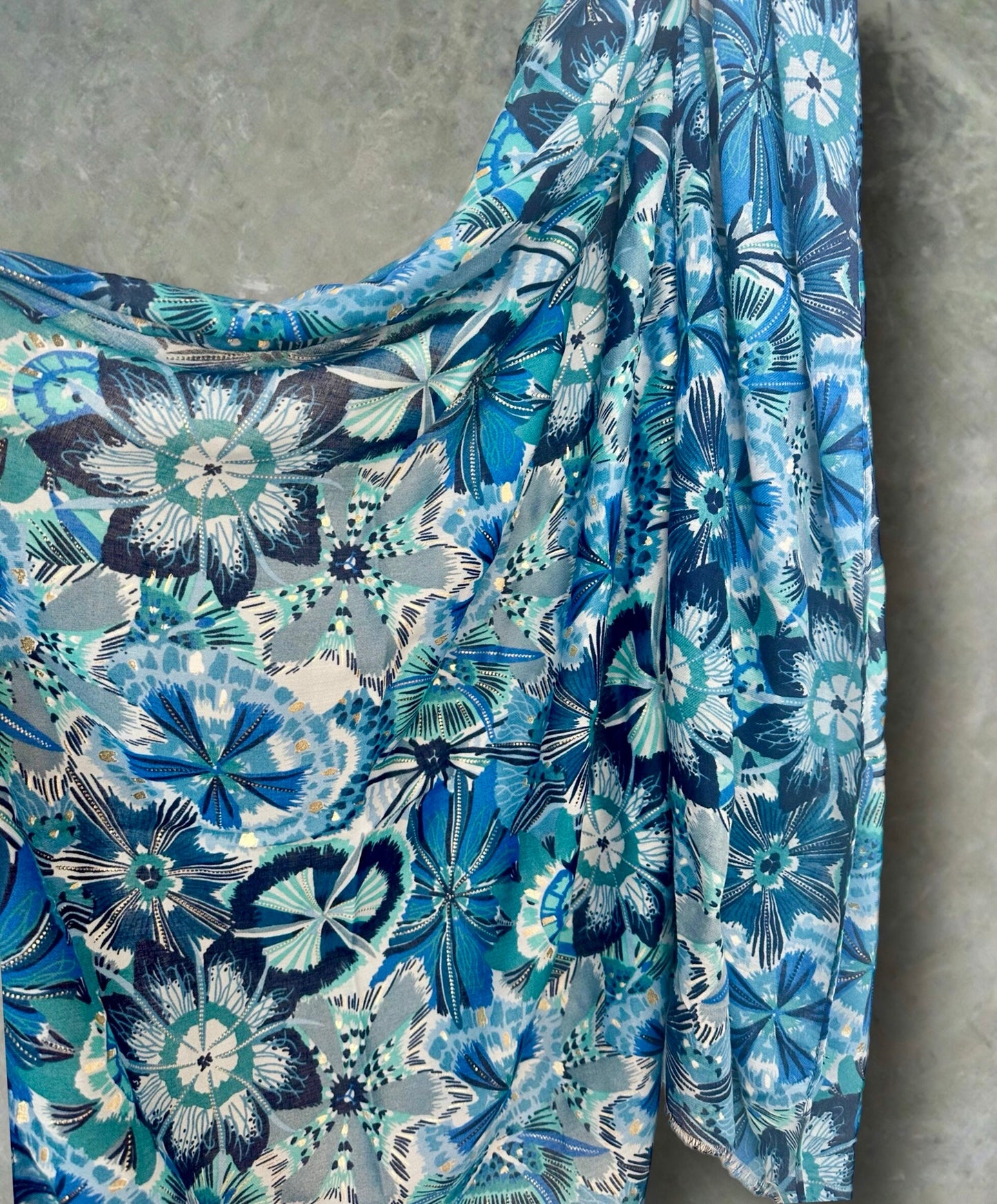 Blue Scarf Featuring Foliage Motif Print and Gold Accents for Women,Ideal Birthday Gifts for Her,Mom,Girlfriend,Suitable for All Seasons